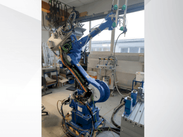 MACHINE_IMG_ALT_FRONT_VIEW