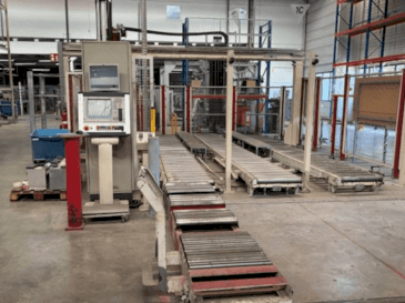 MACHINE_IMG_ALT_FRONT_VIEW