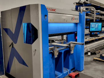 MACHINE_IMG_ALT_FRONT_VIEW