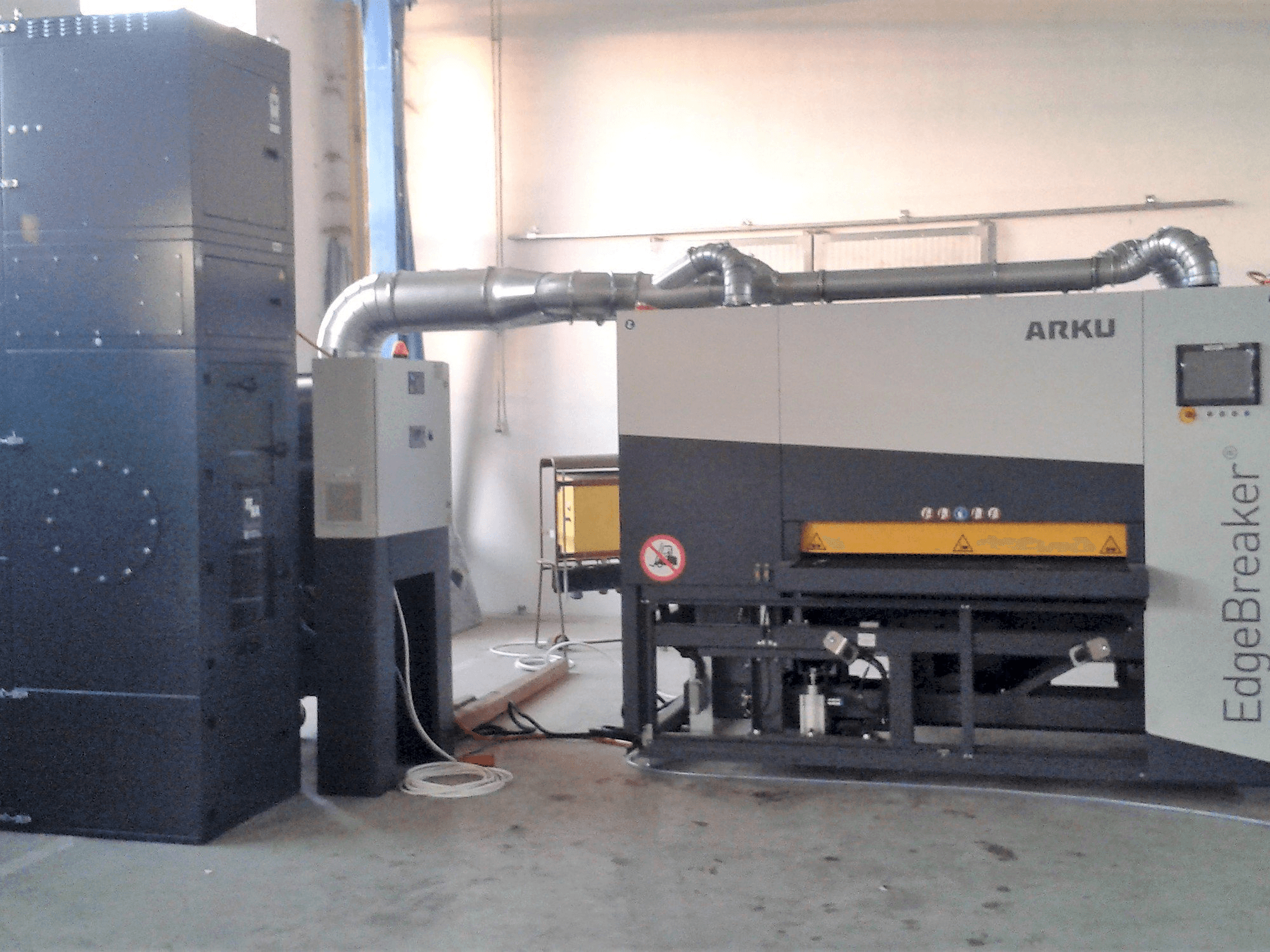 MACHINE_IMG_ALT_FRONT_VIEW