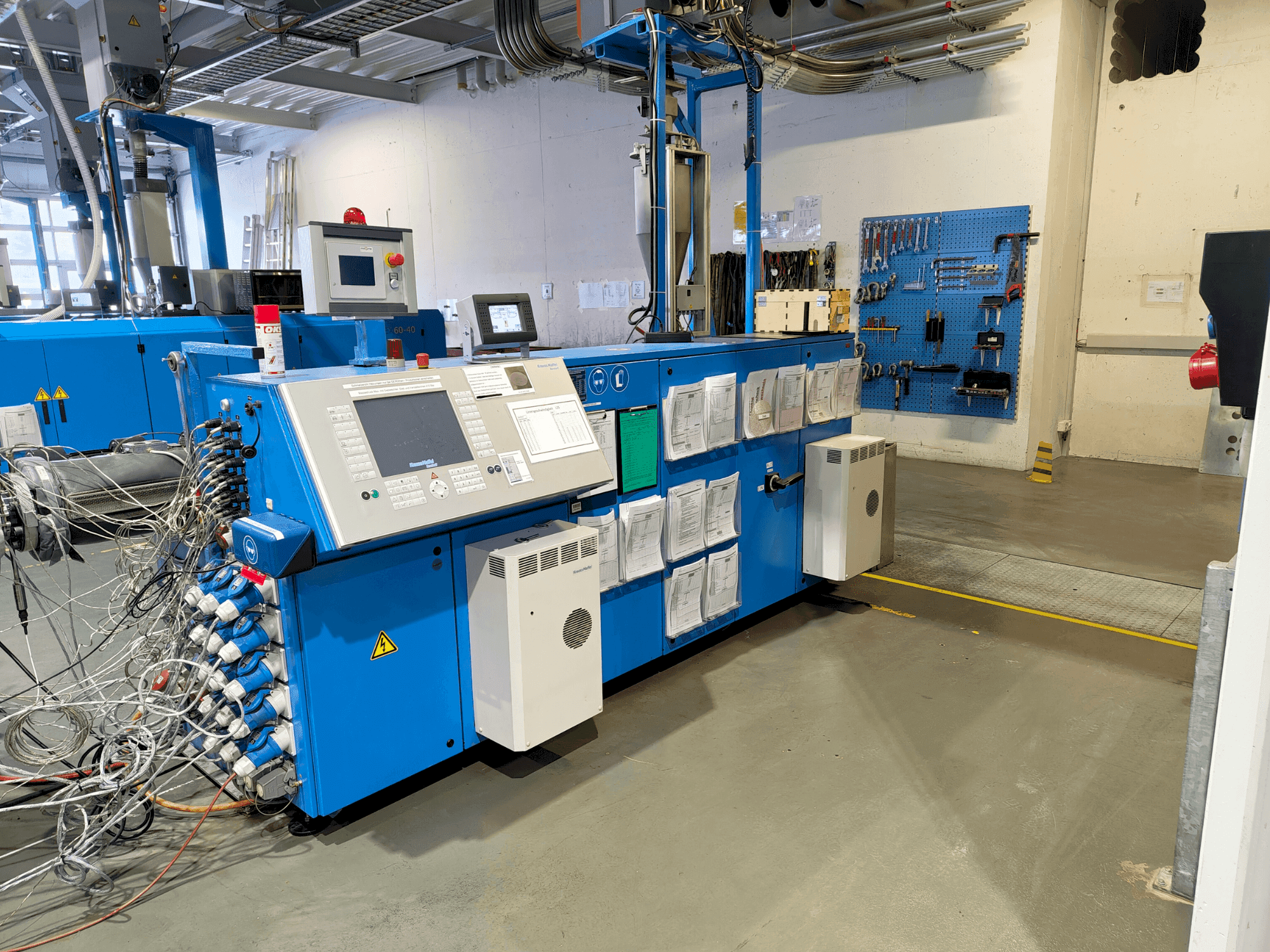 MACHINE_IMG_ALT_FRONT_VIEW