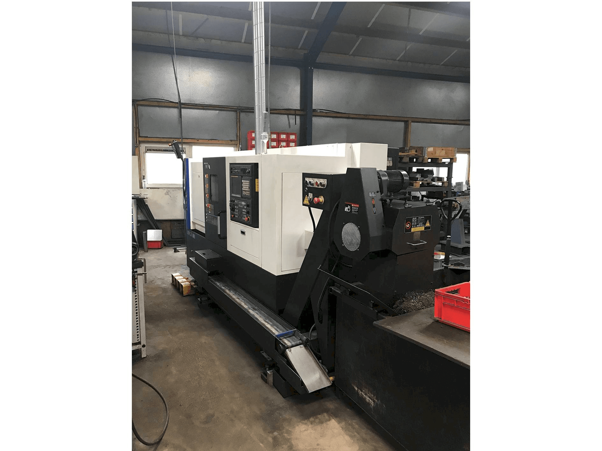 Front view of Hyundai Wia L230LMSA machine