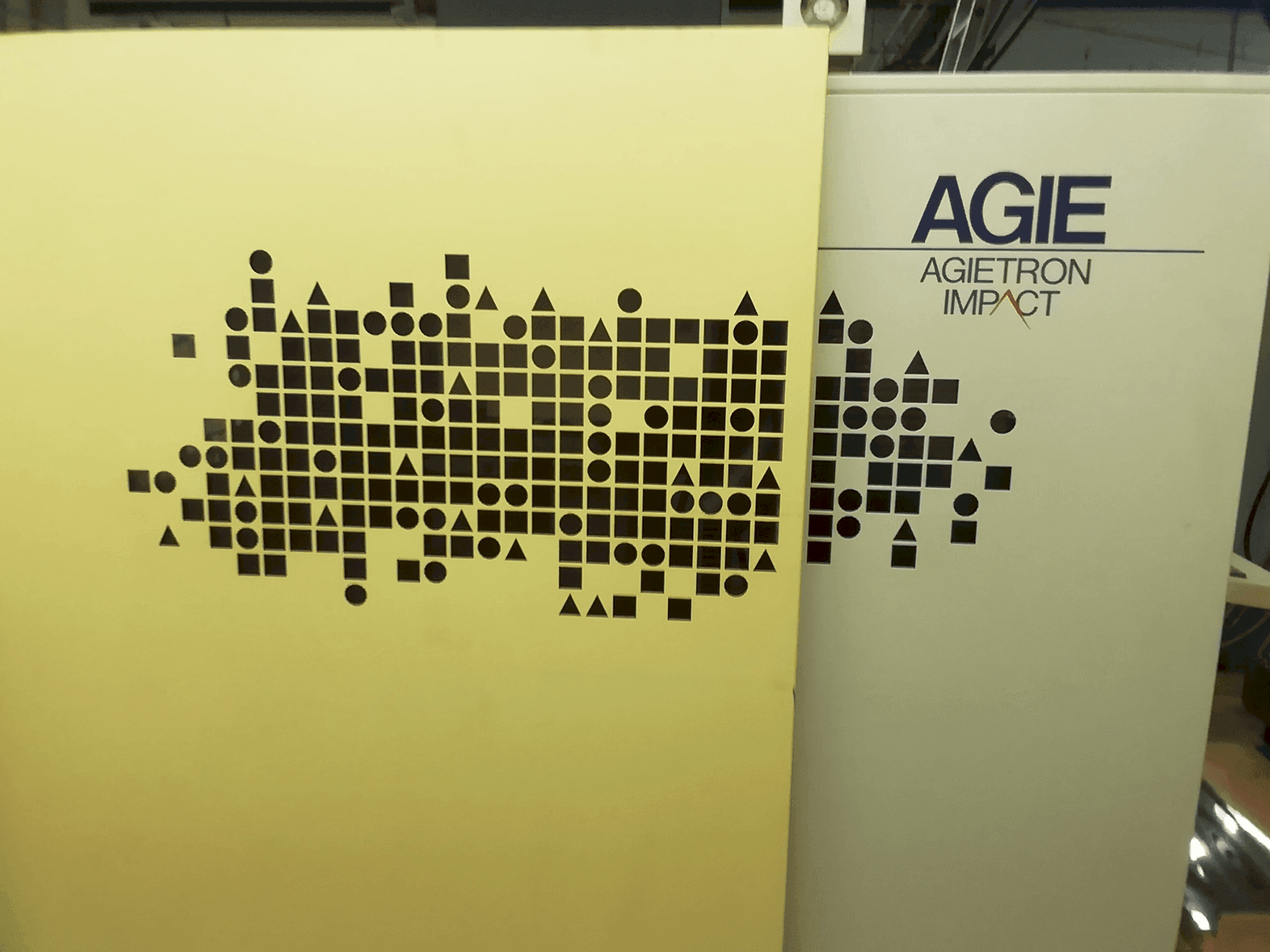 MACHINE_IMG_ALT_FRONT_VIEW