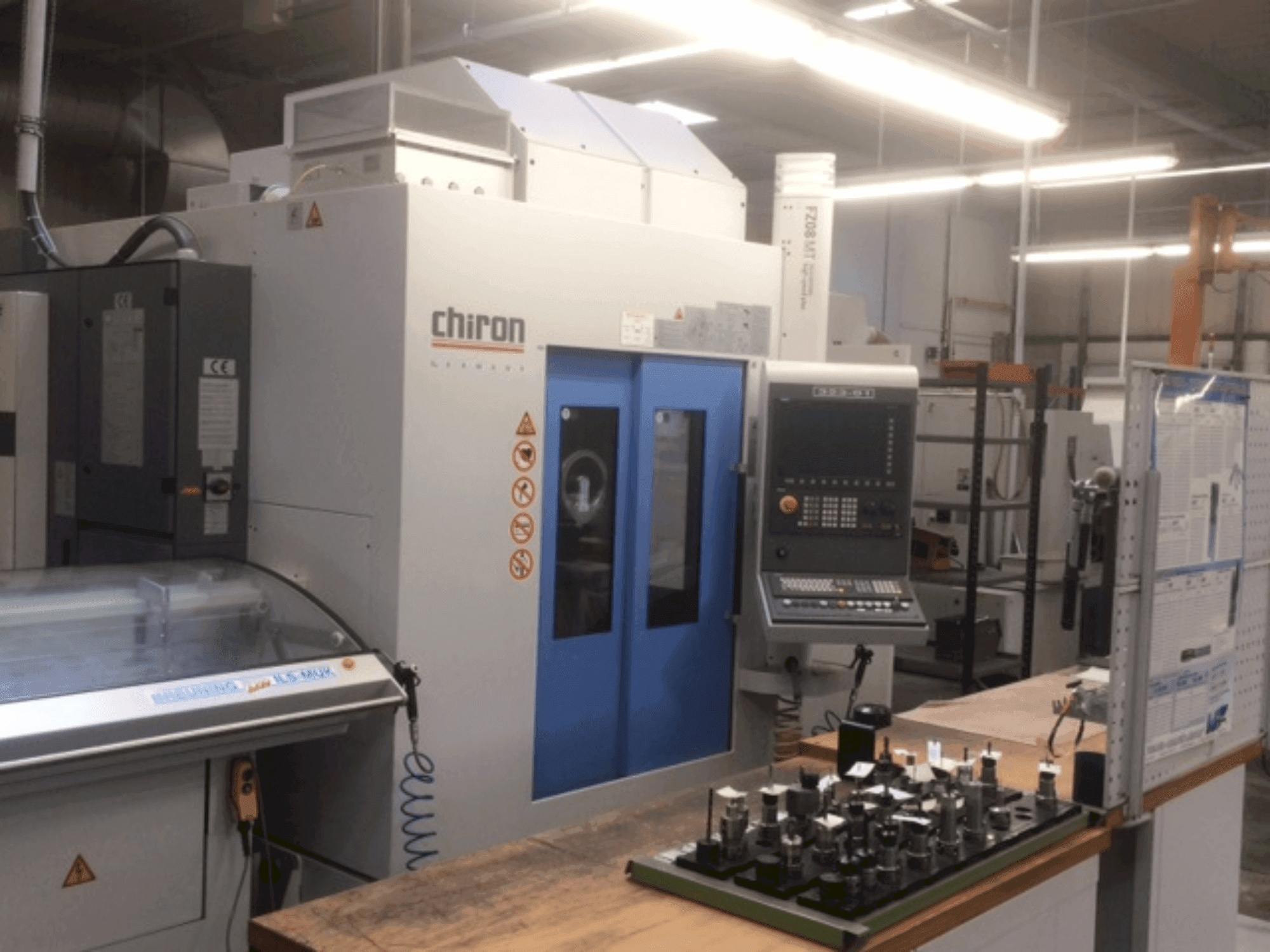 MACHINE_IMG_ALT_FRONT_VIEW