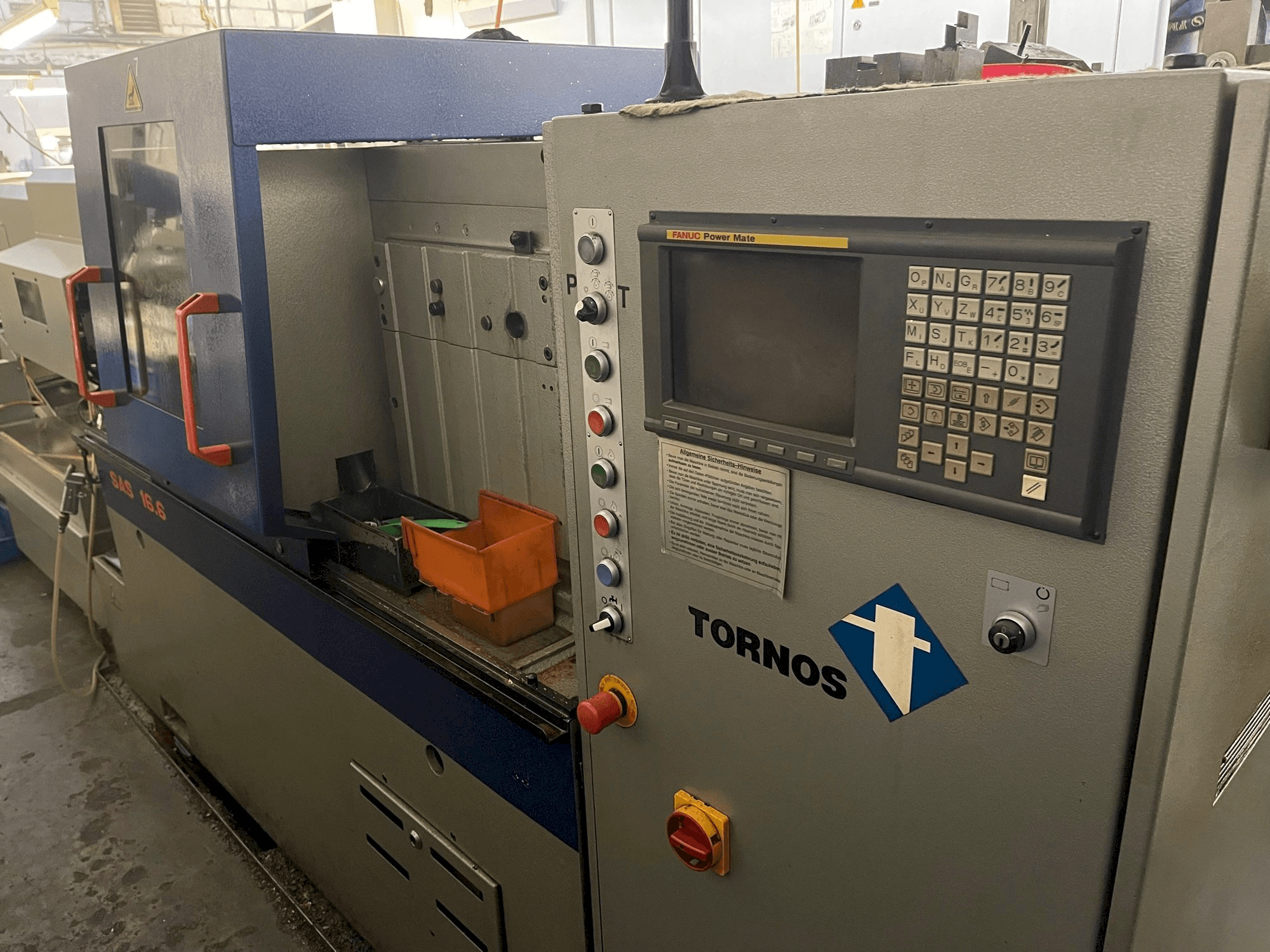 MACHINE_IMG_ALT_FRONT_VIEW