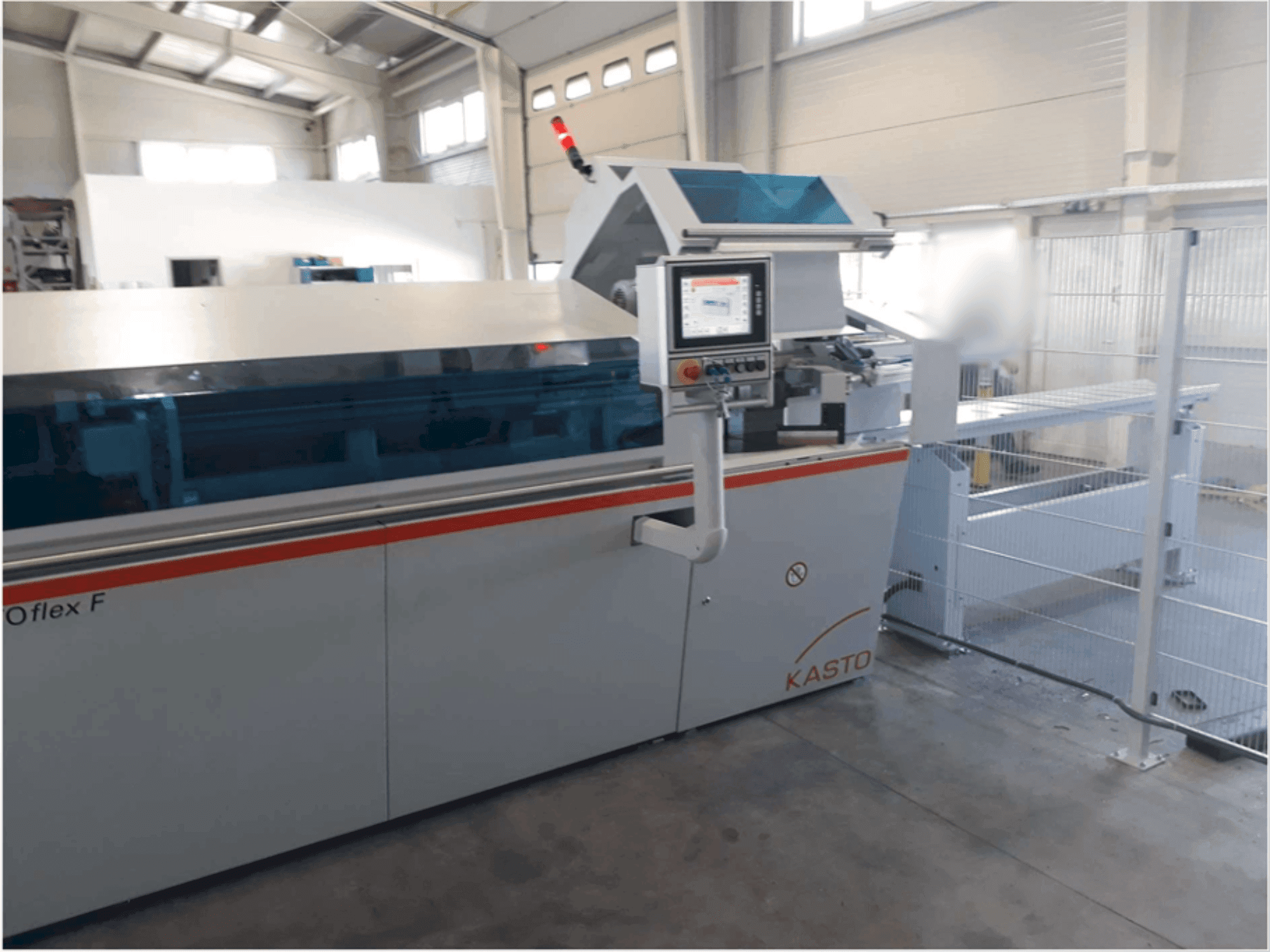 MACHINE_IMG_ALT_FRONT_VIEW