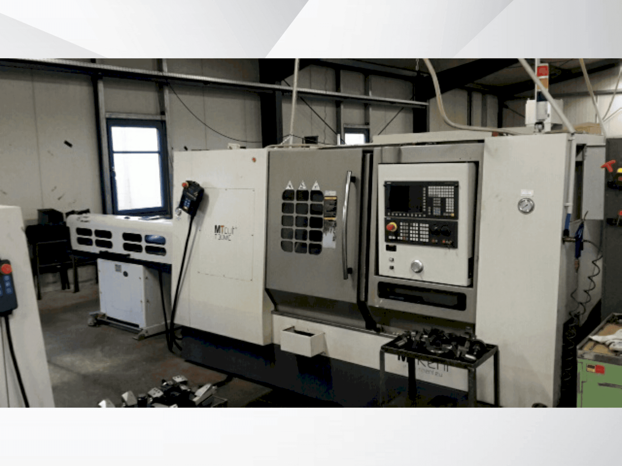 MACHINE_IMG_ALT_FRONT_VIEW