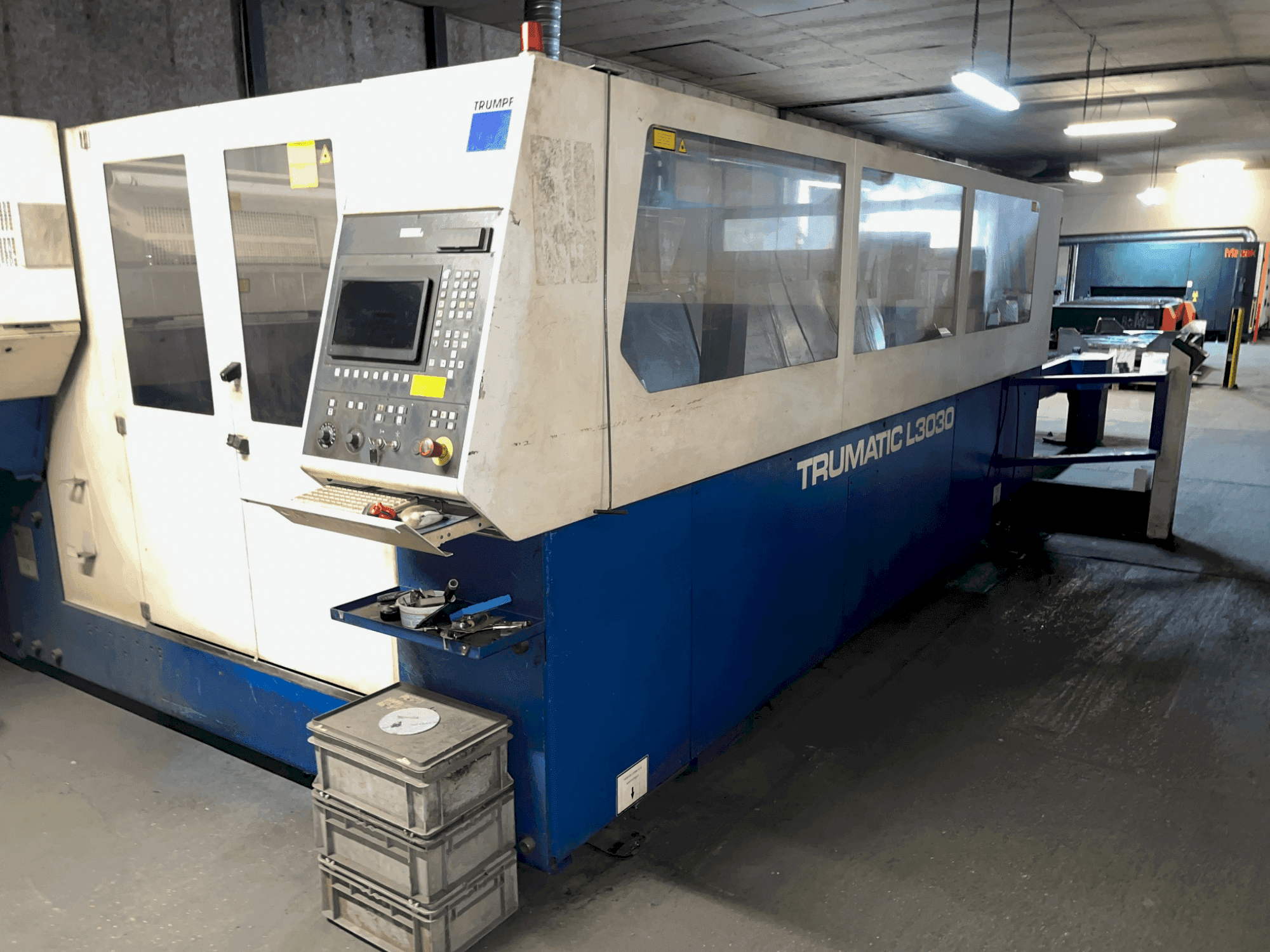 MACHINE_IMG_ALT_FRONT_VIEW