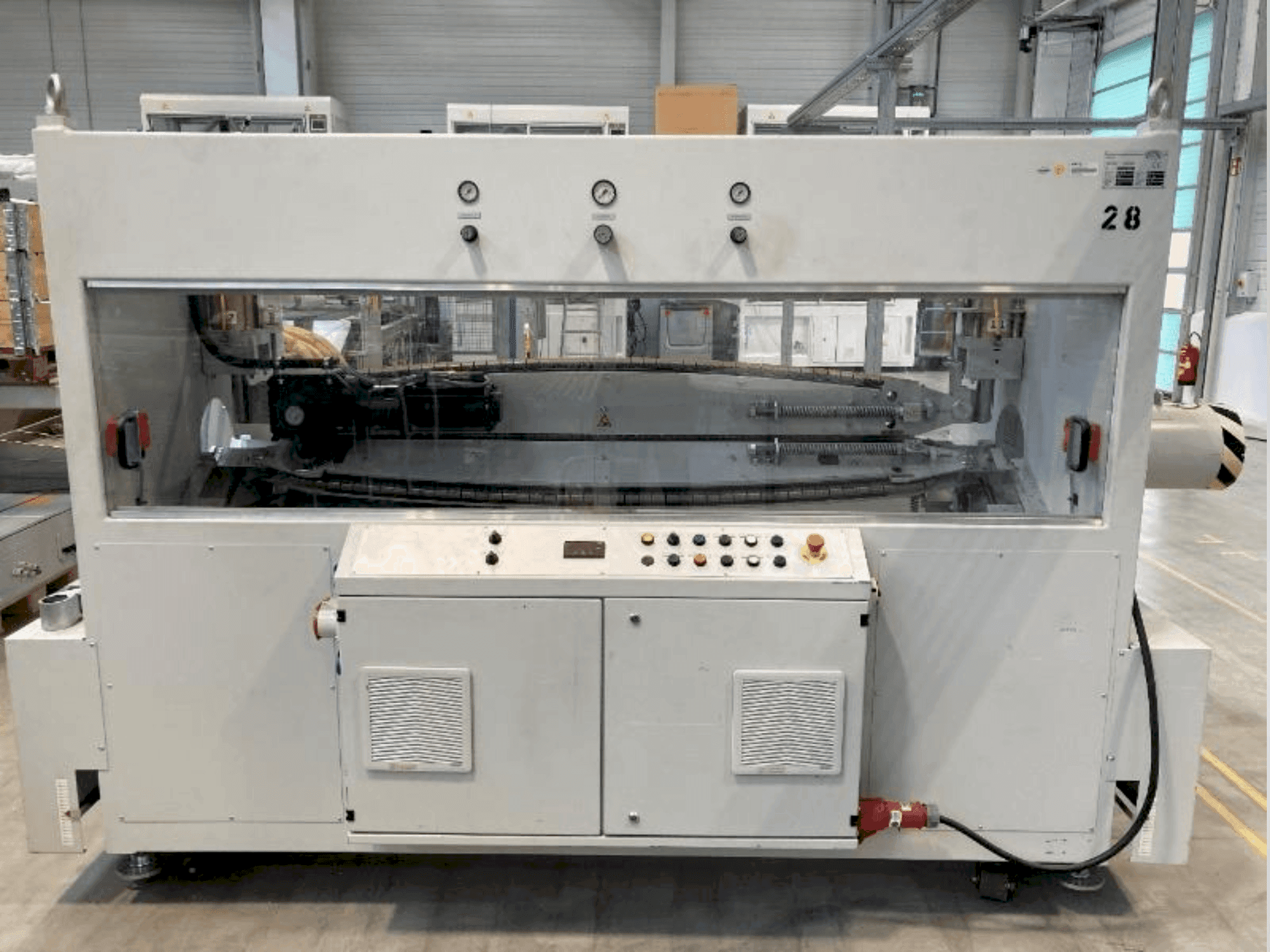 MACHINE_IMG_ALT_FRONT_VIEW