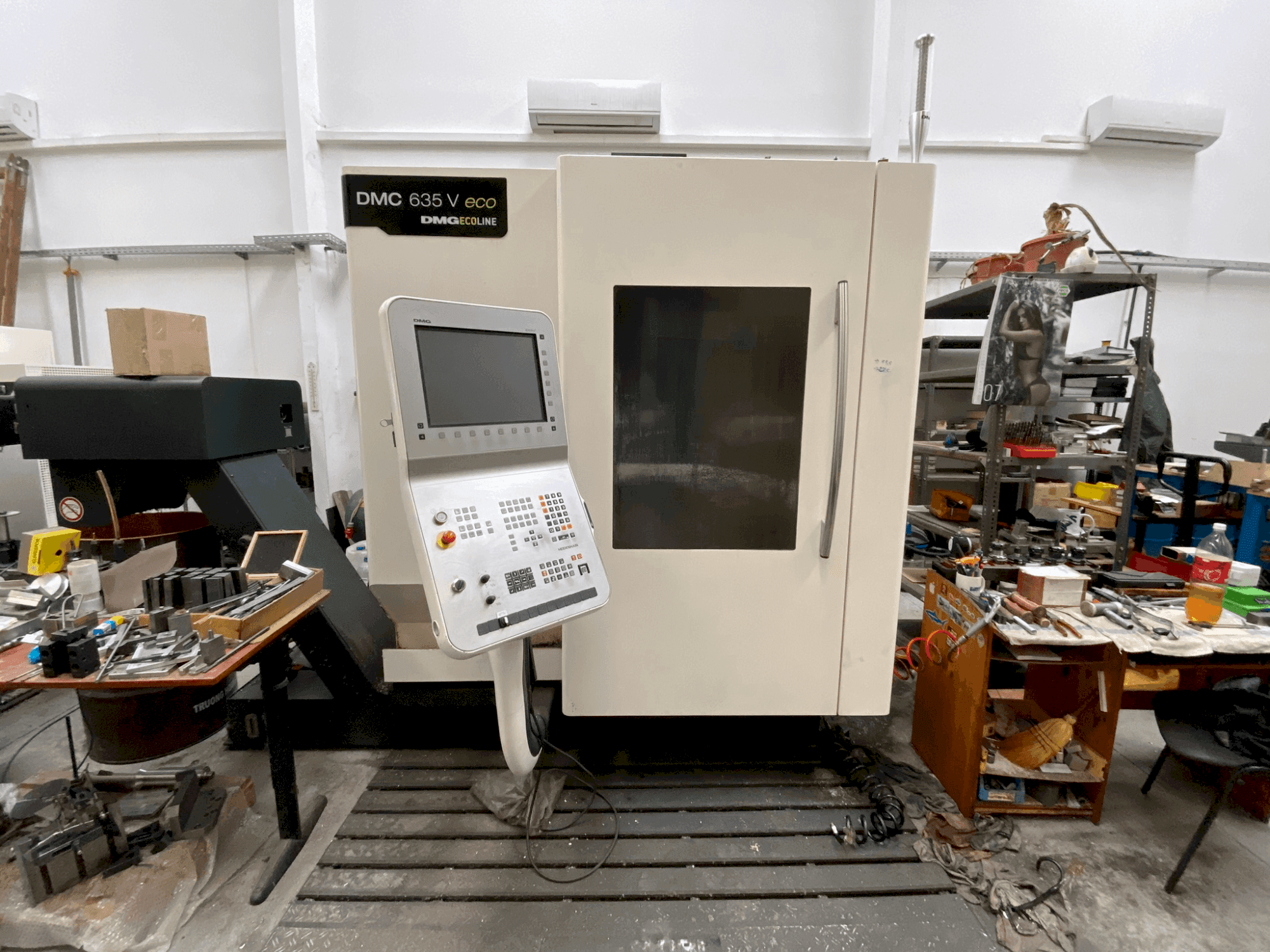 MACHINE_IMG_ALT_FRONT_VIEW