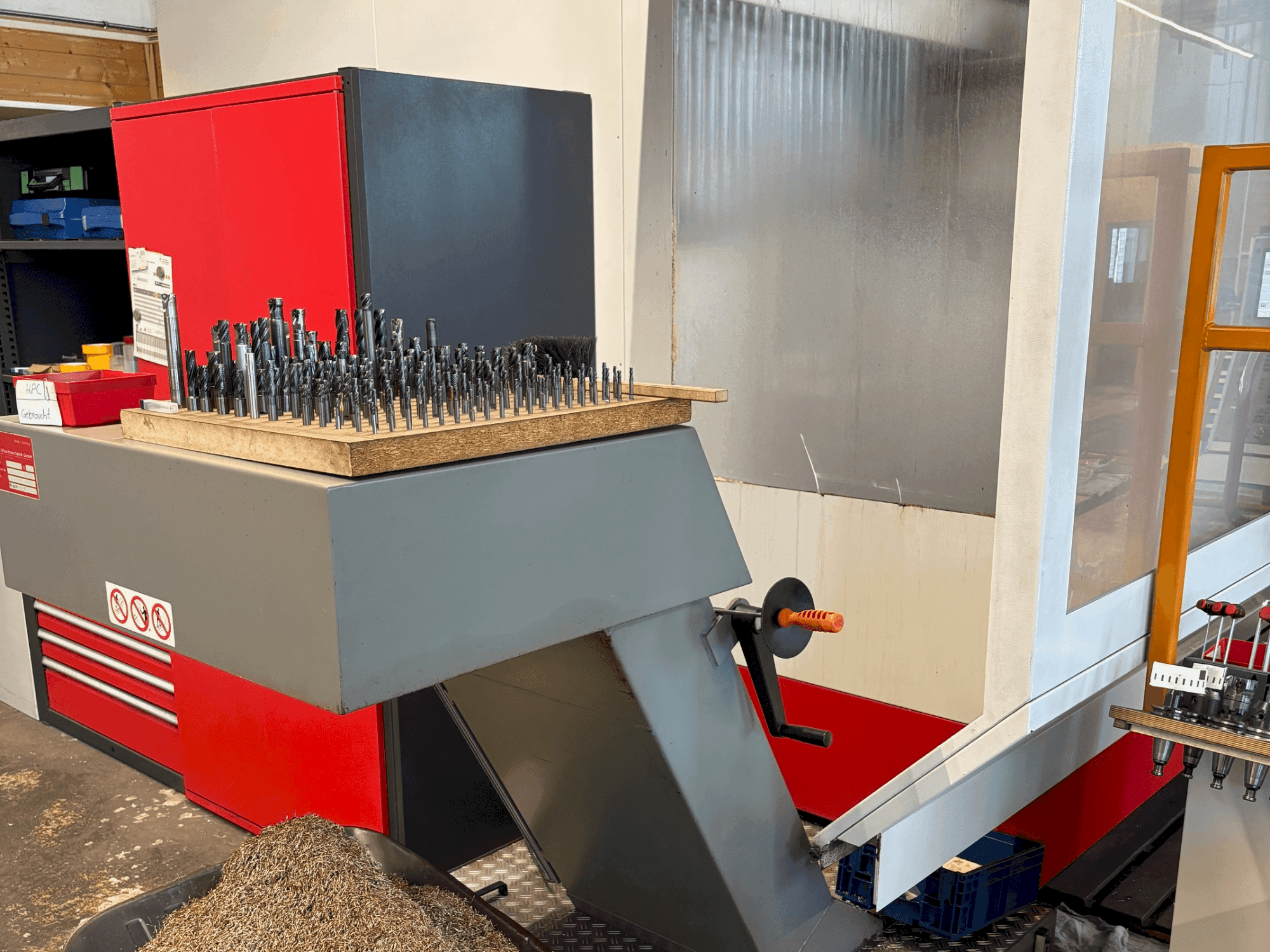 MACHINE_IMG_ALT_FRONT_VIEW