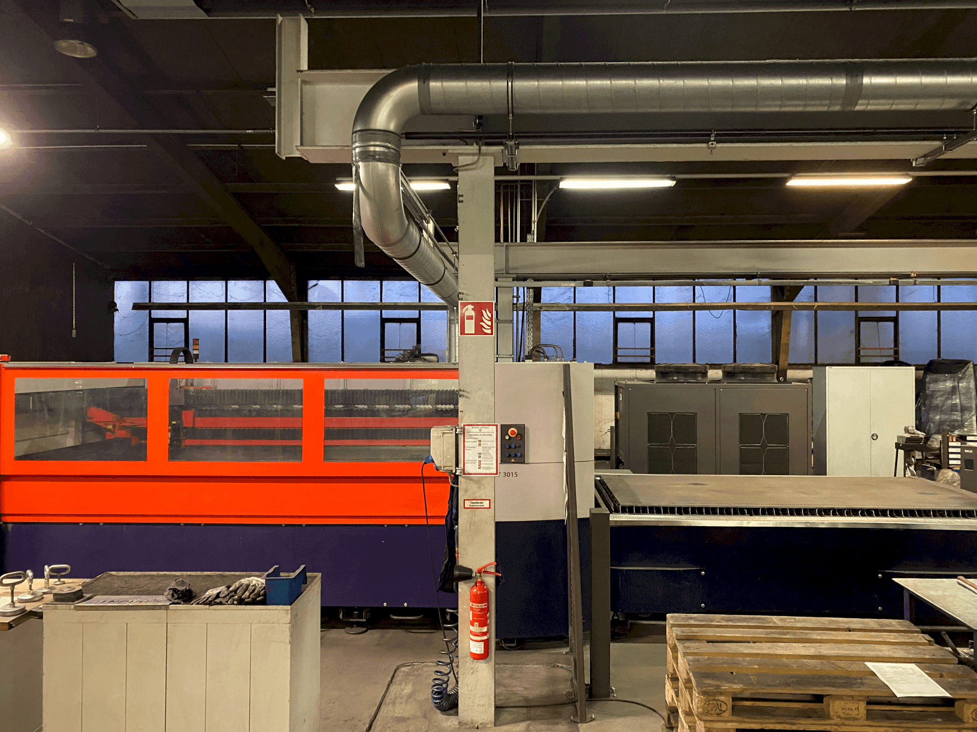 MACHINE_IMG_ALT_FRONT_VIEW