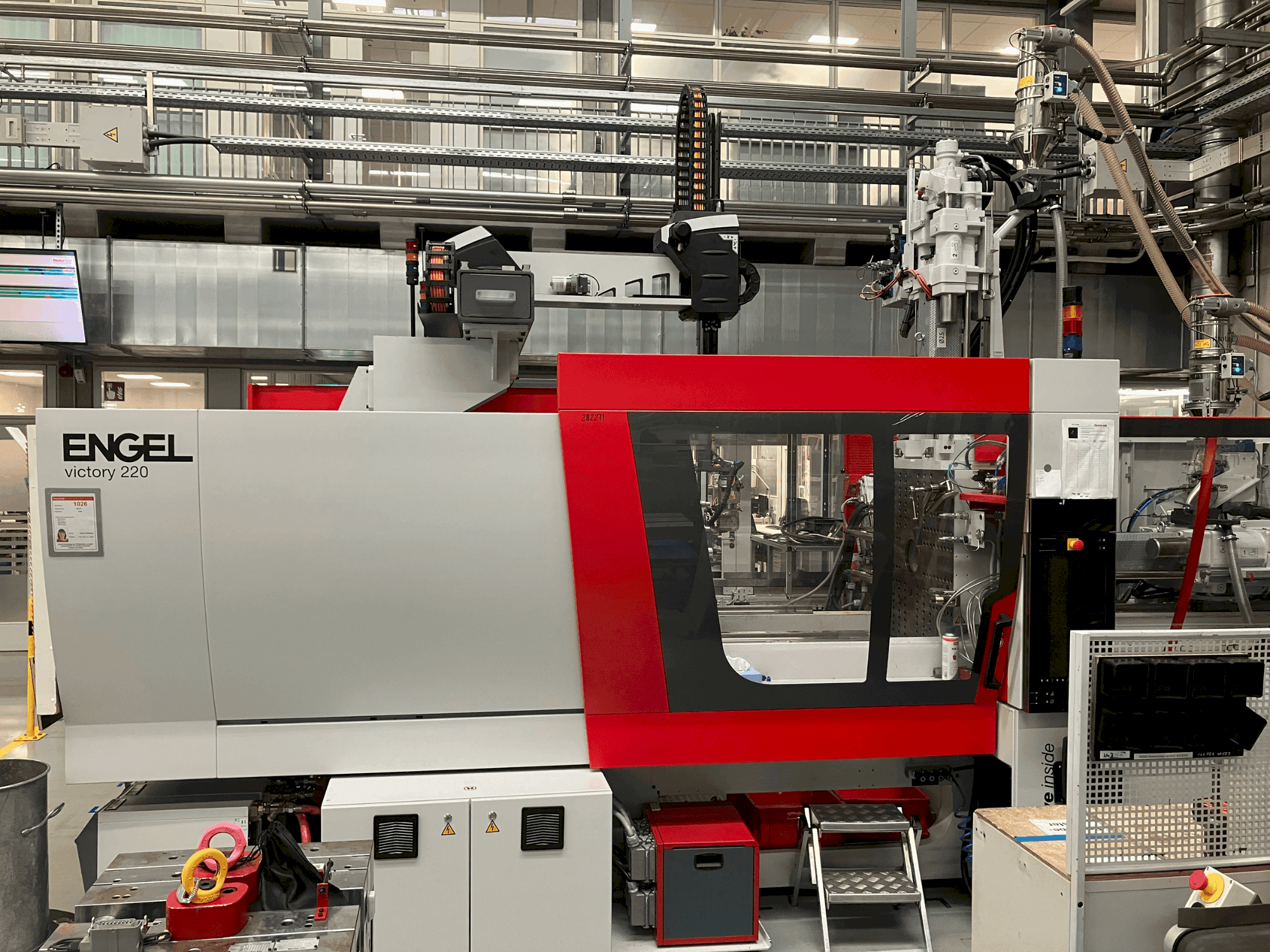 MACHINE_IMG_ALT_FRONT_VIEW