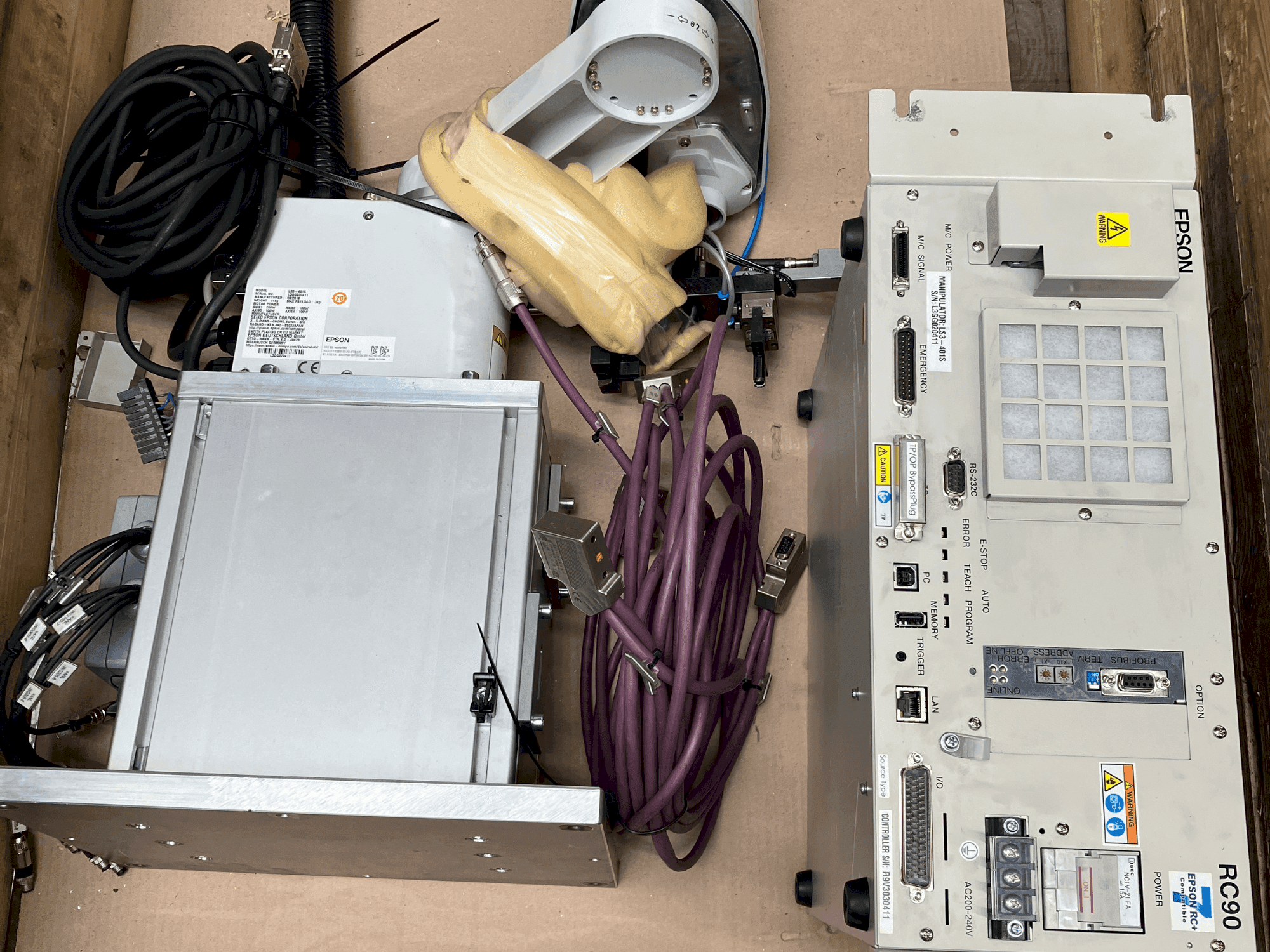 MACHINE_IMG_ALT_FRONT_VIEW