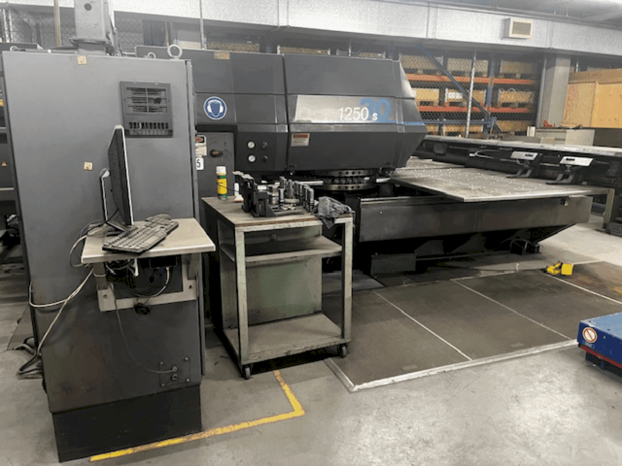 MACHINE_IMG_ALT_FRONT_VIEW