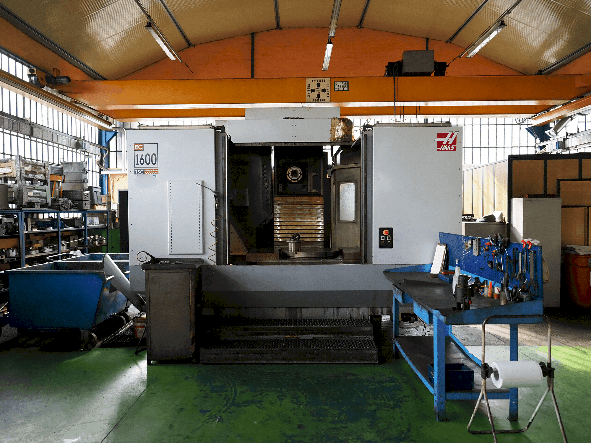 MACHINE_IMG_ALT_FRONT_VIEW