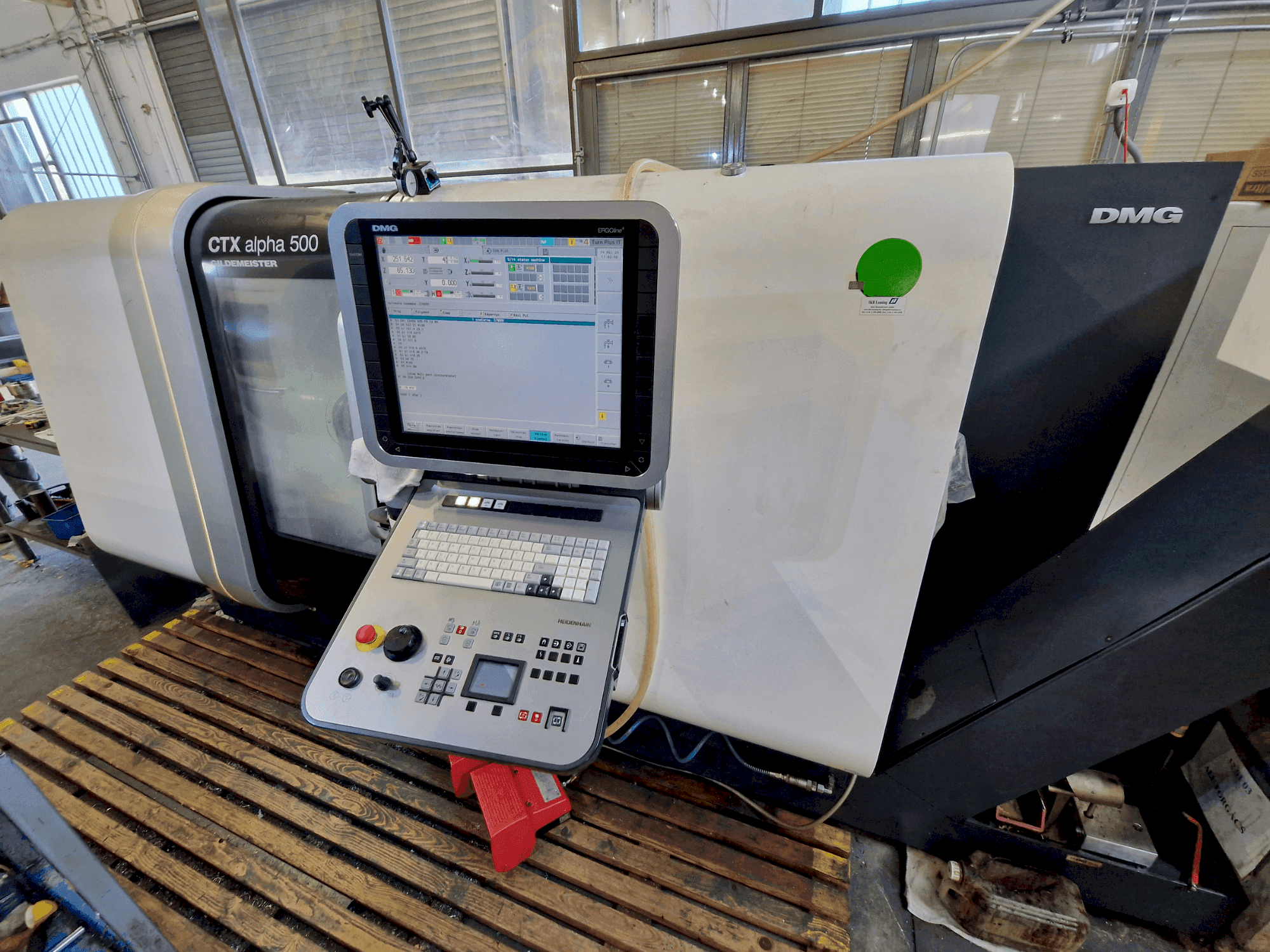 MACHINE_IMG_ALT_FRONT_VIEW