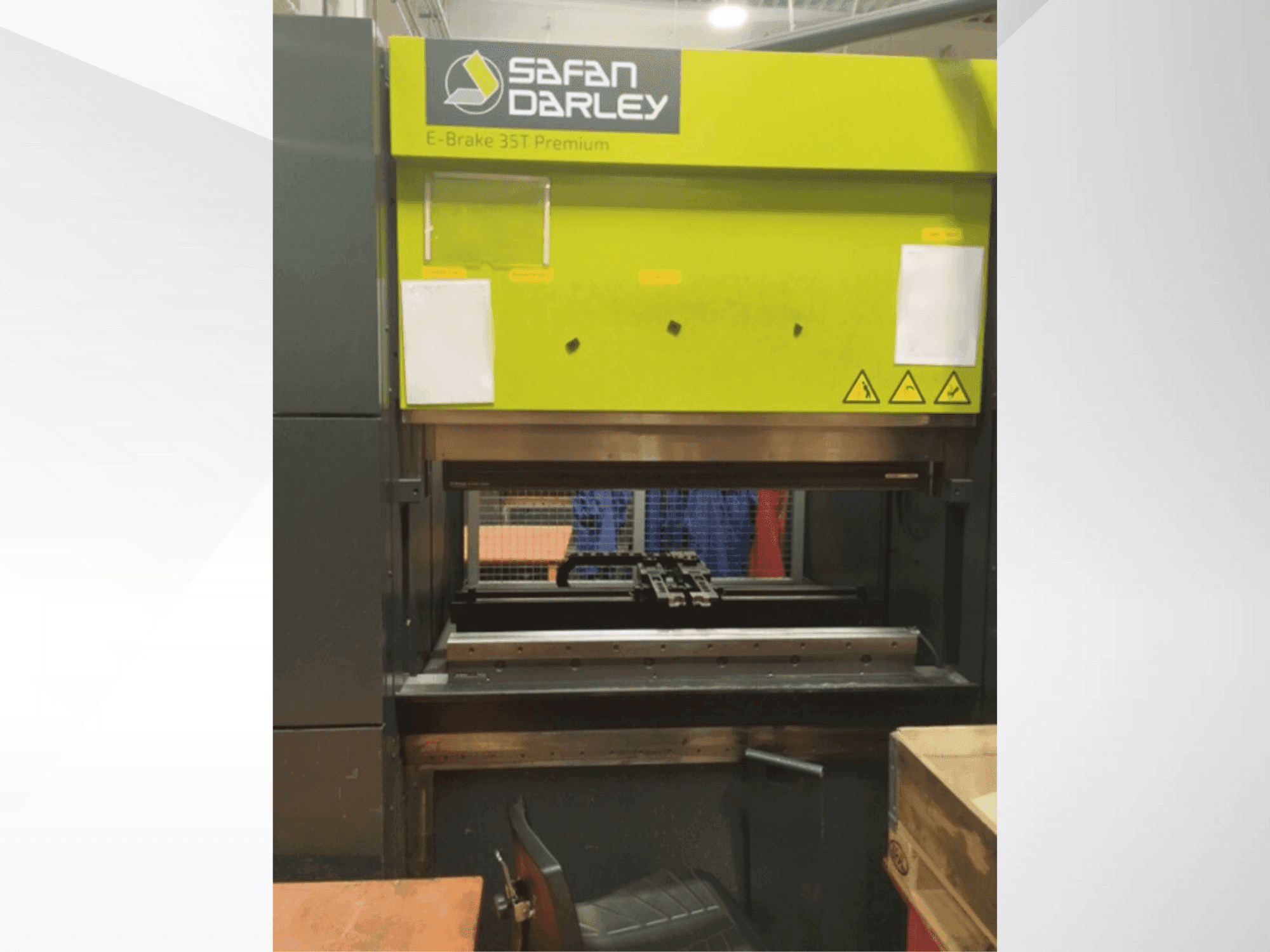 MACHINE_IMG_ALT_FRONT_VIEW