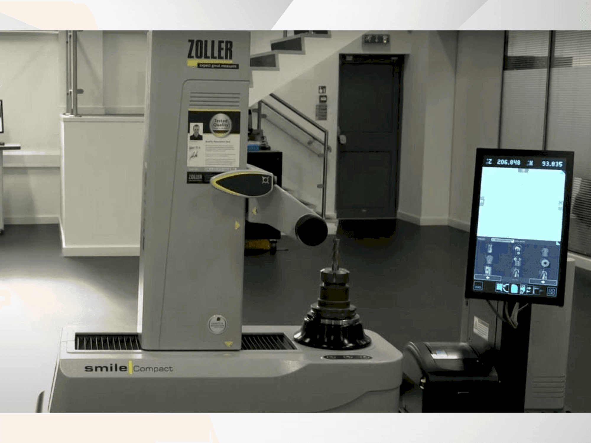 MACHINE_IMG_ALT_FRONT_VIEW