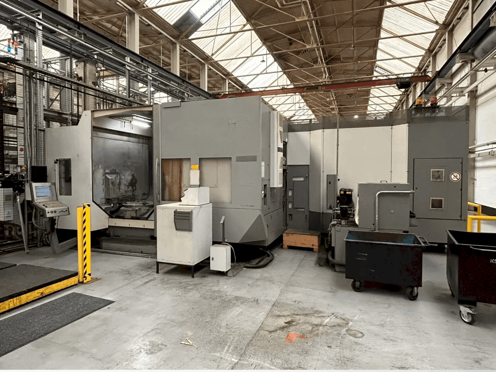 MACHINE_IMG_ALT_FRONT_VIEW