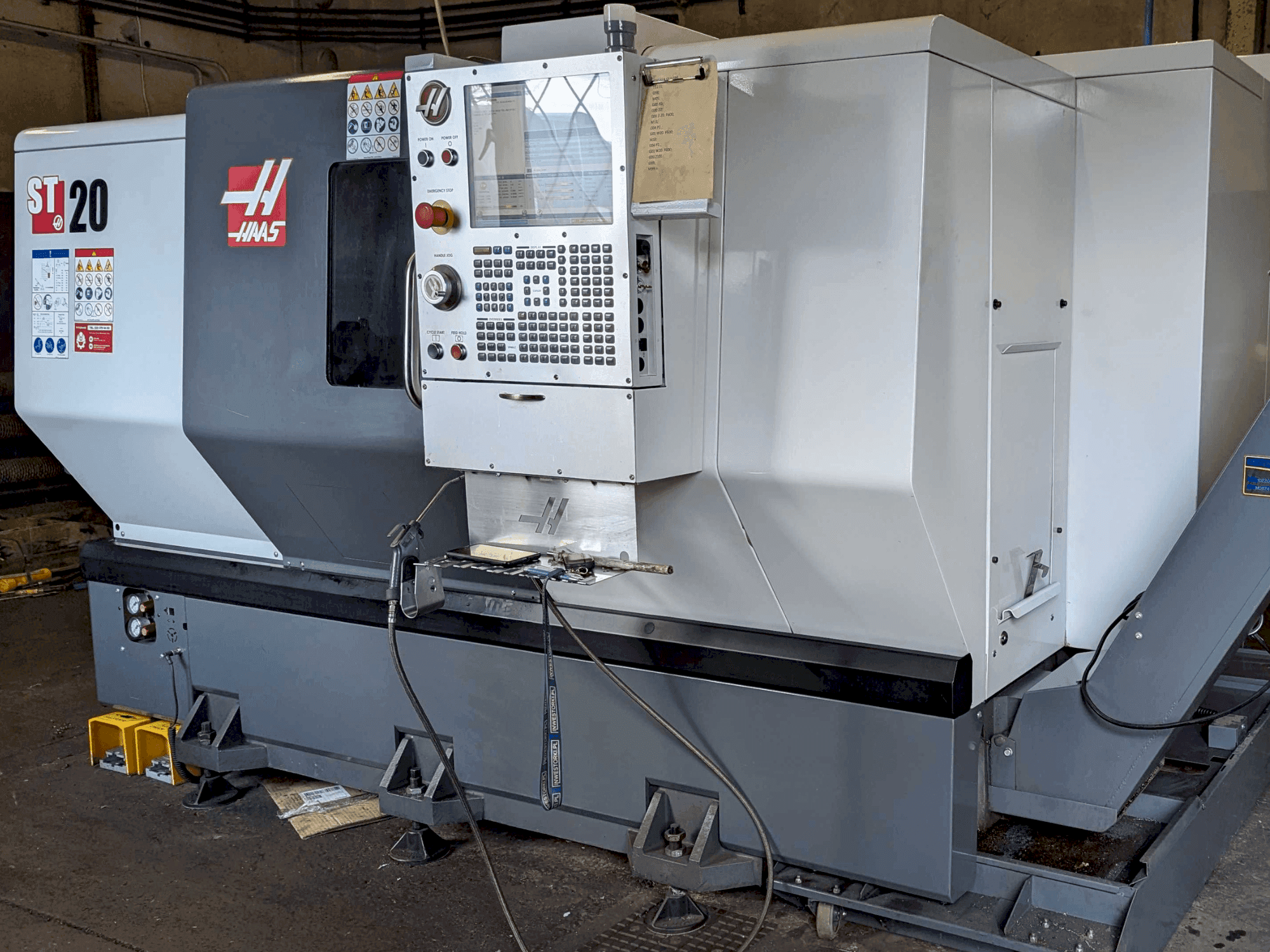 MACHINE_IMG_ALT_FRONT_VIEW