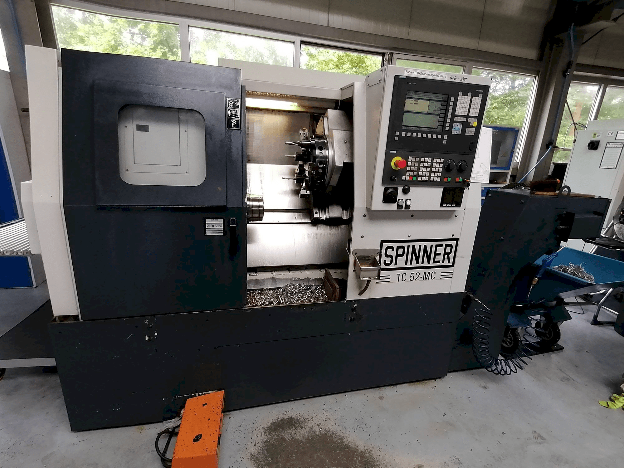 Front view of SPINNER TC 52-MC machine