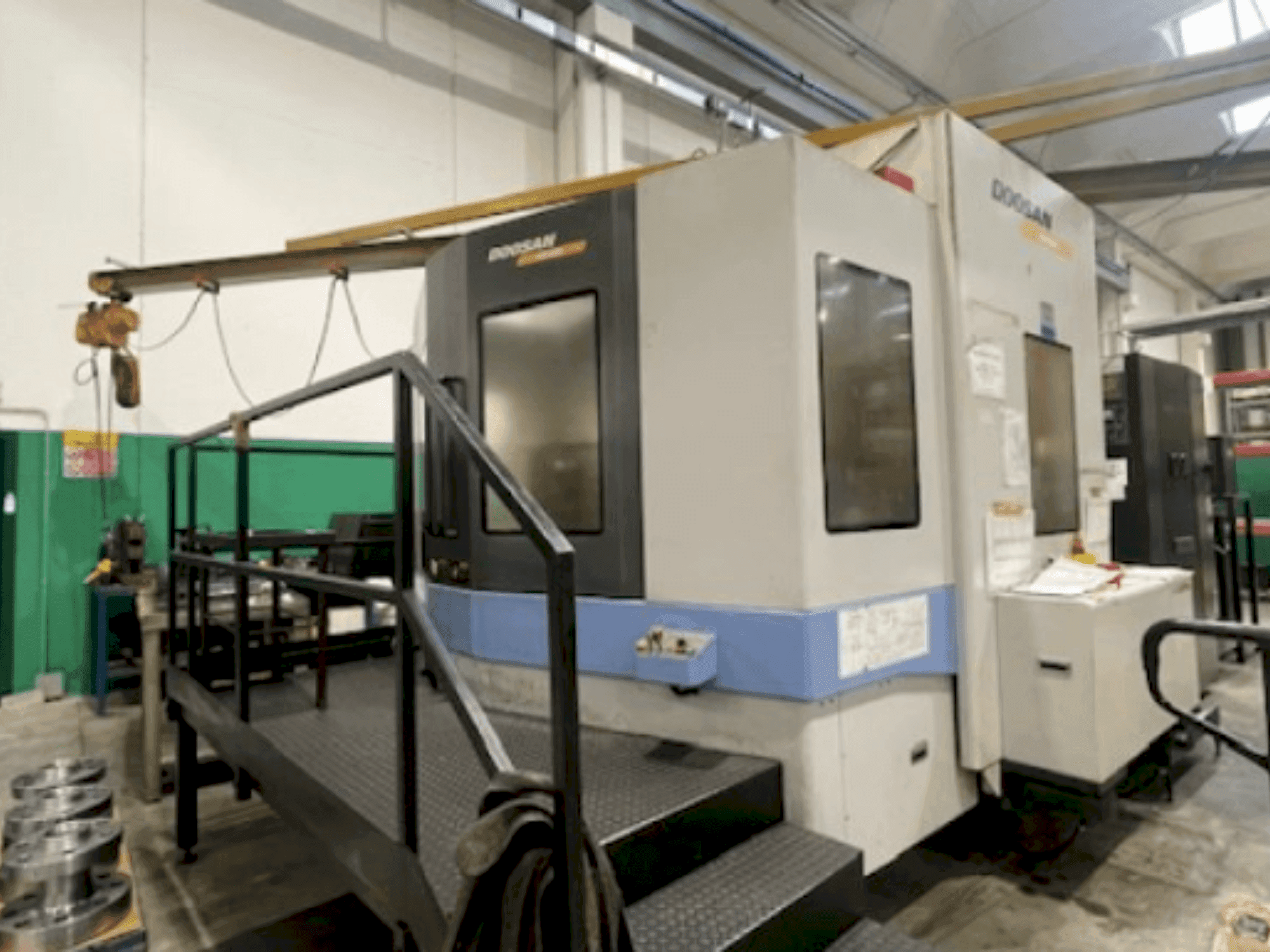 MACHINE_IMG_ALT_FRONT_VIEW