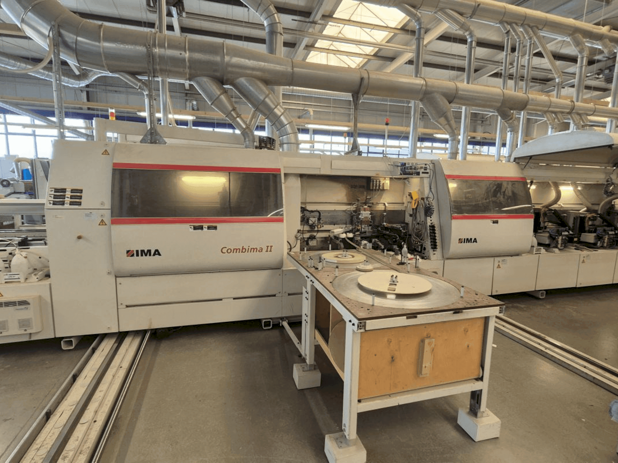 MACHINE_IMG_ALT_FRONT_VIEW