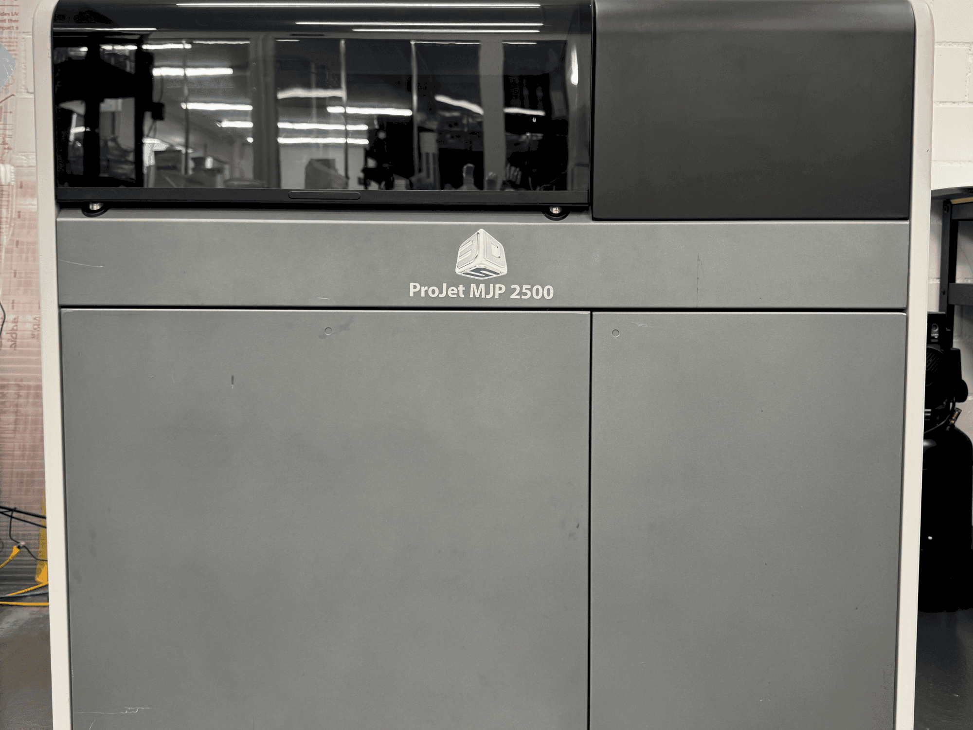 MACHINE_IMG_ALT_FRONT_VIEW