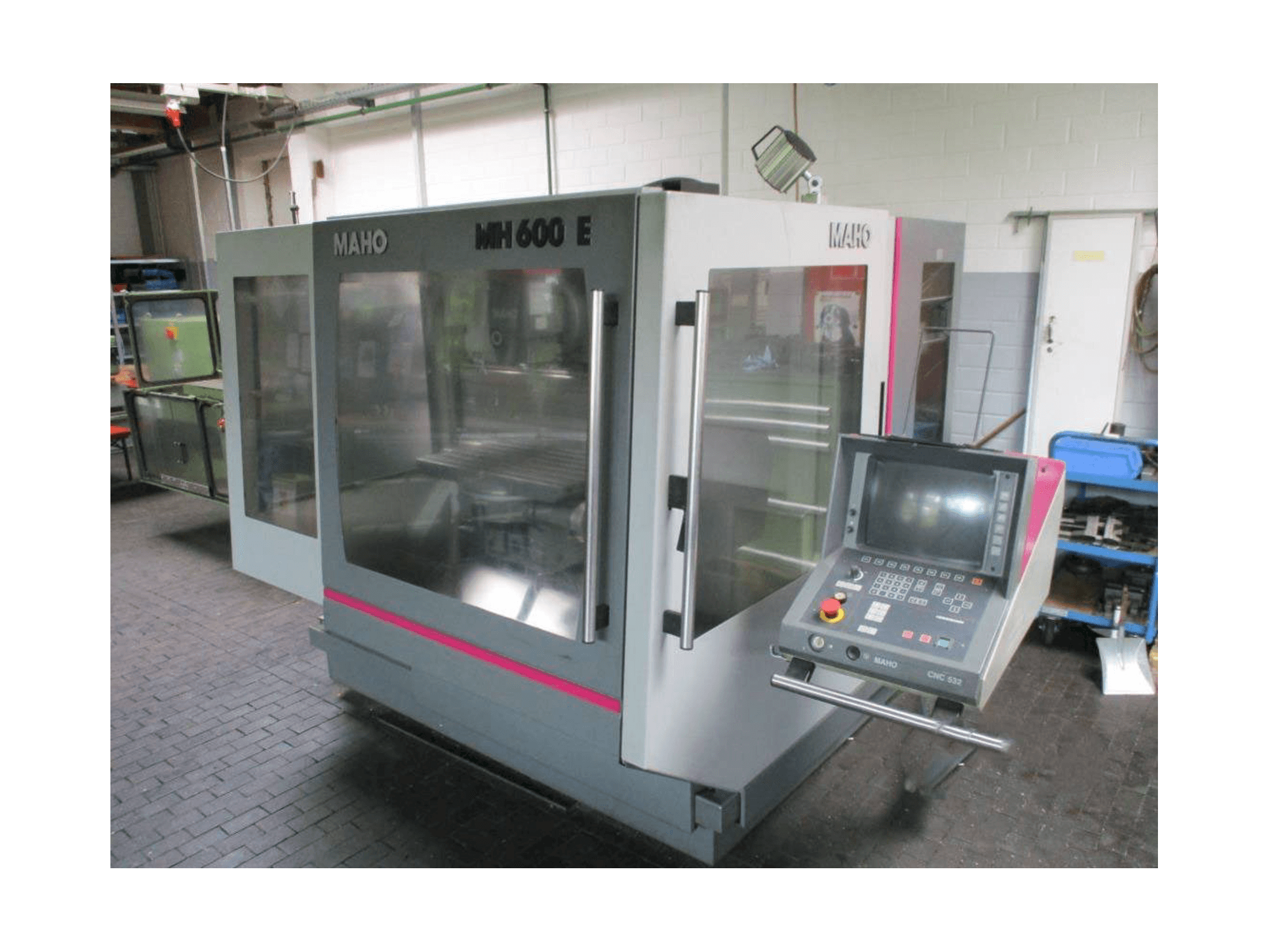 MACHINE_IMG_ALT_FRONT_VIEW