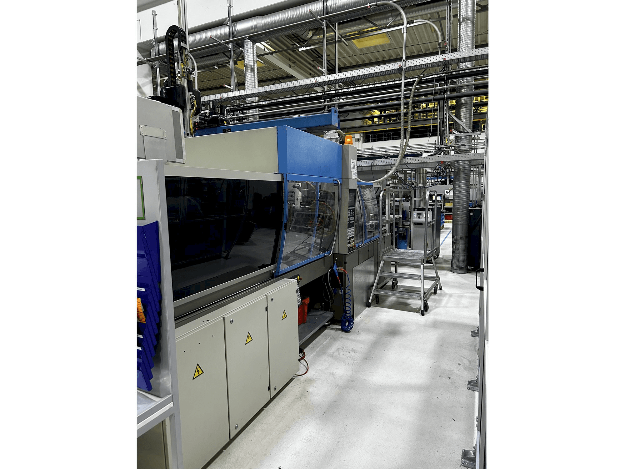 MACHINE_IMG_ALT_FRONT_VIEW