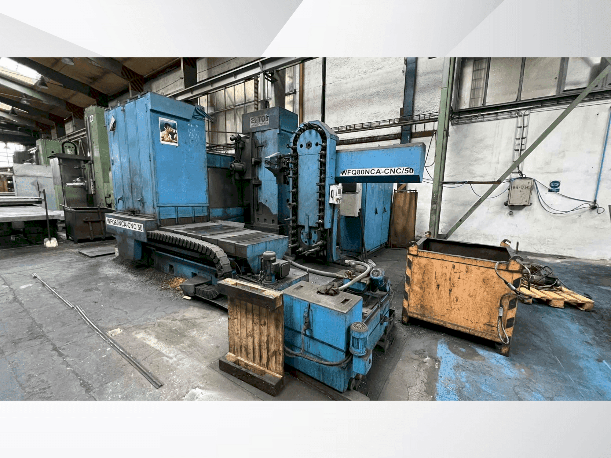 MACHINE_IMG_ALT_FRONT_VIEW