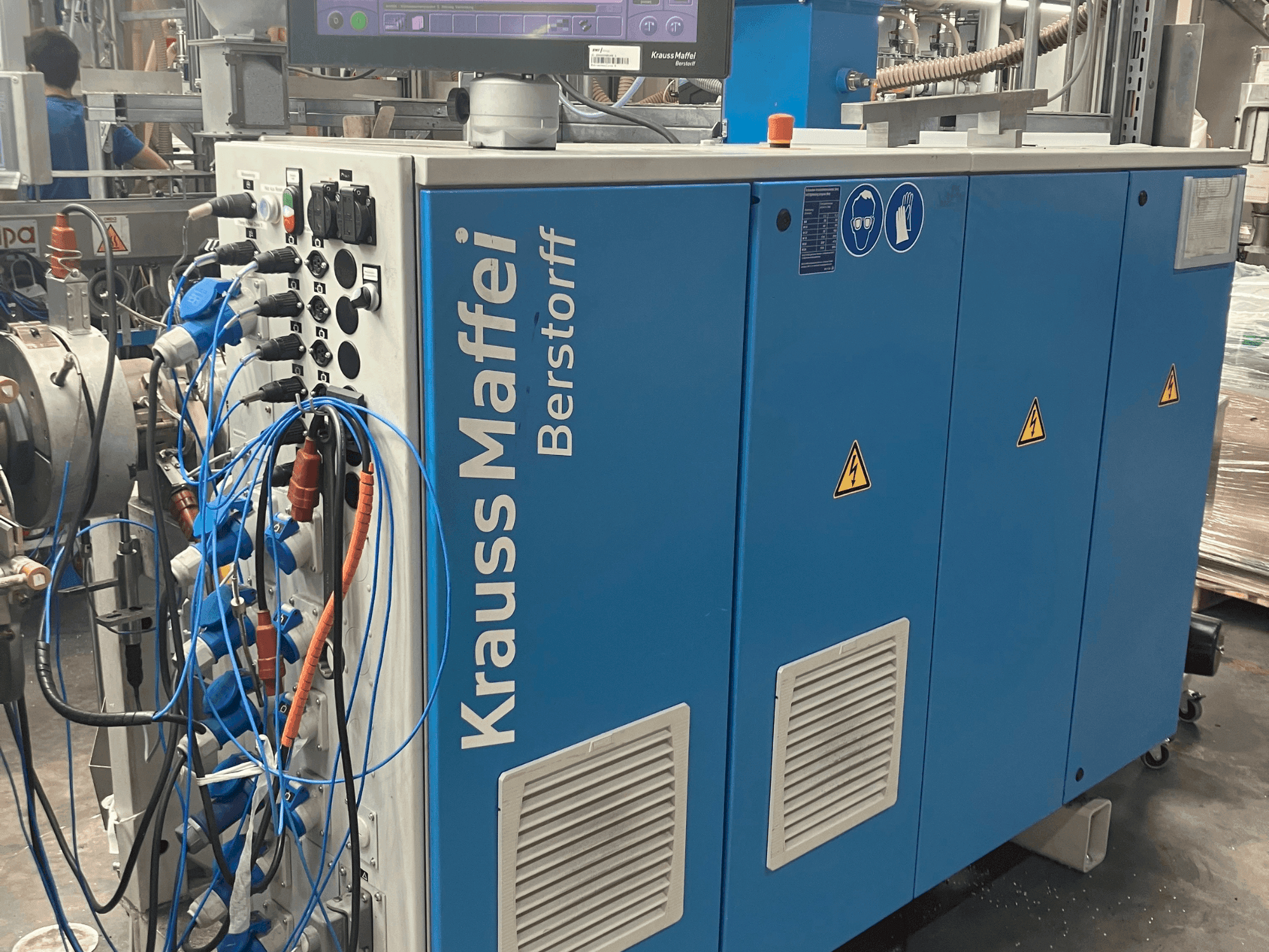 MACHINE_IMG_ALT_FRONT_VIEW