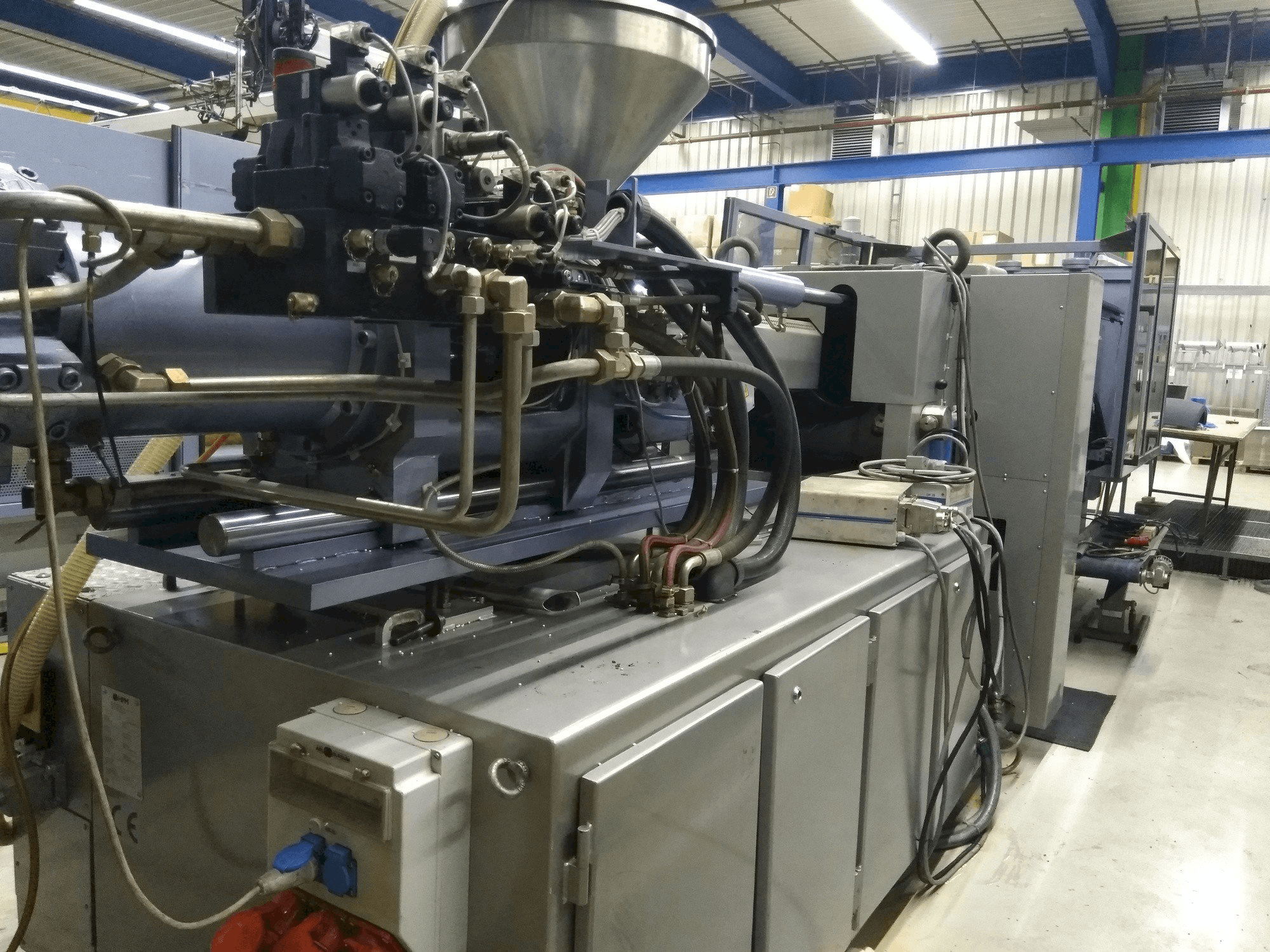 MACHINE_IMG_ALT_FRONT_VIEW