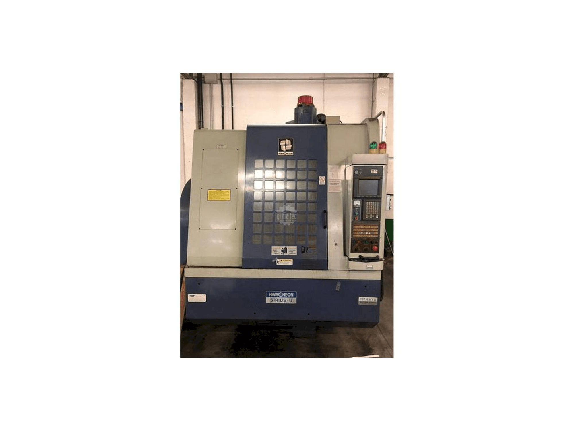 Front view of HWACHEON SIRIUS U machine