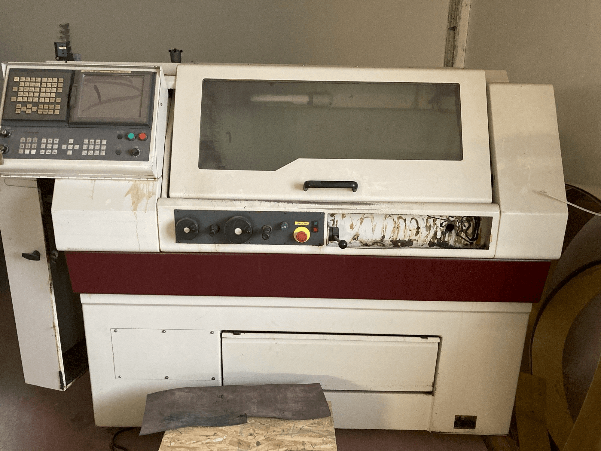 Front view of Harrison Alpha 1330S machine