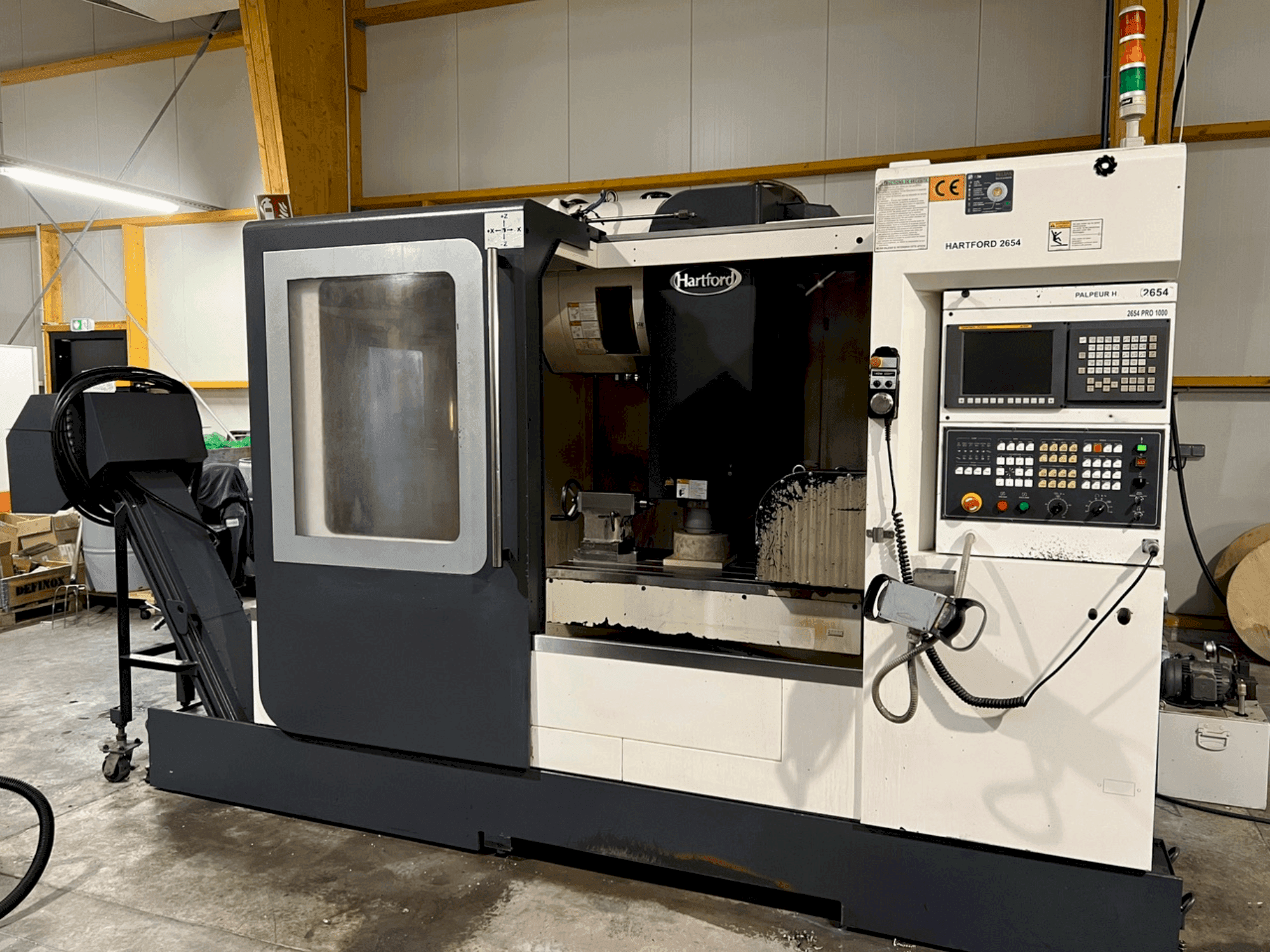 MACHINE_IMG_ALT_FRONT_VIEW