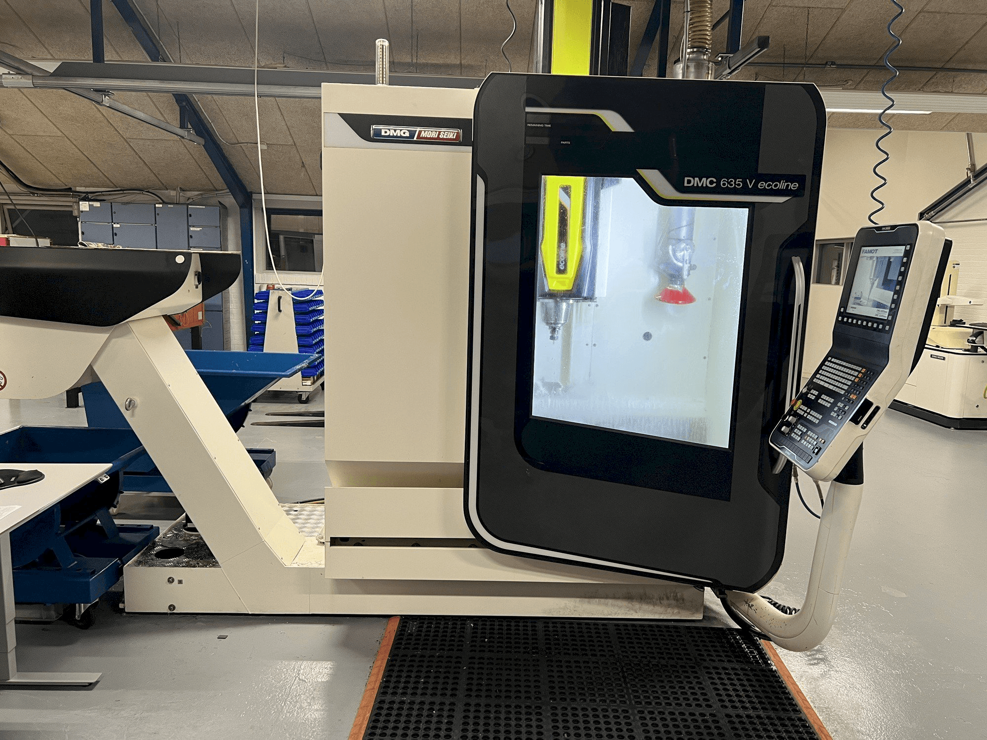 MACHINE_IMG_ALT_FRONT_VIEW