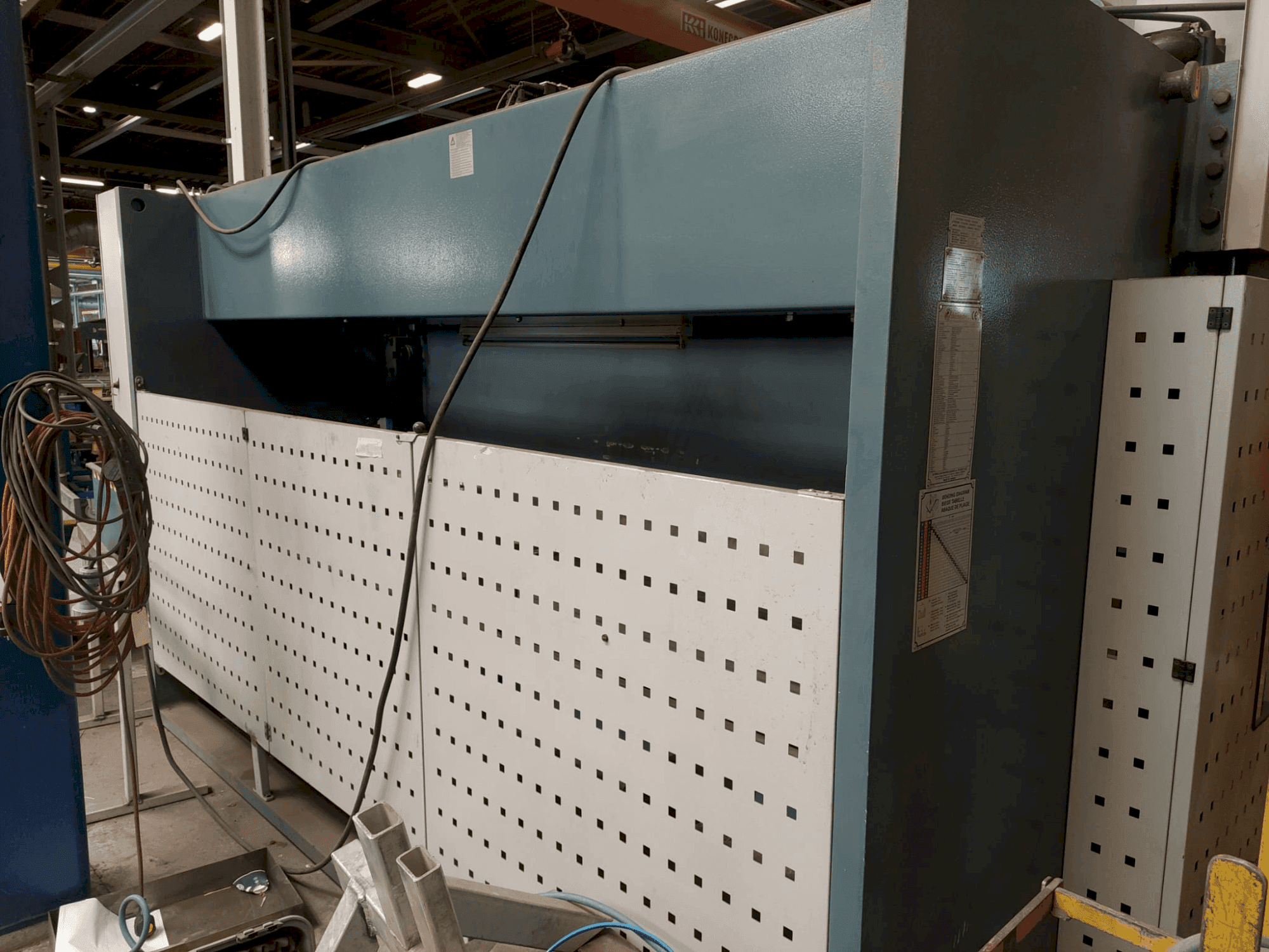 MACHINE_IMG_ALT_FRONT_VIEW