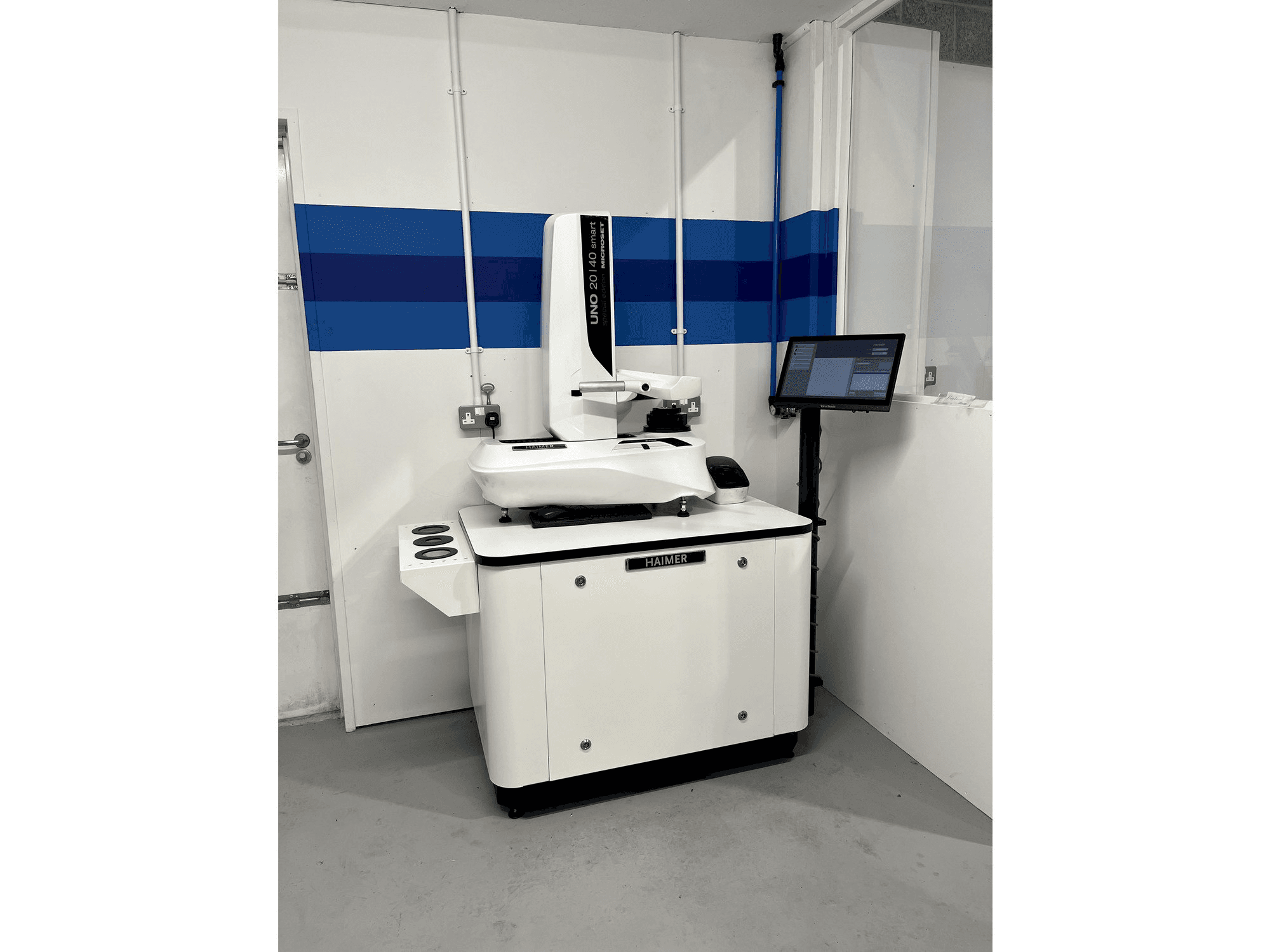 MACHINE_IMG_ALT_FRONT_VIEW