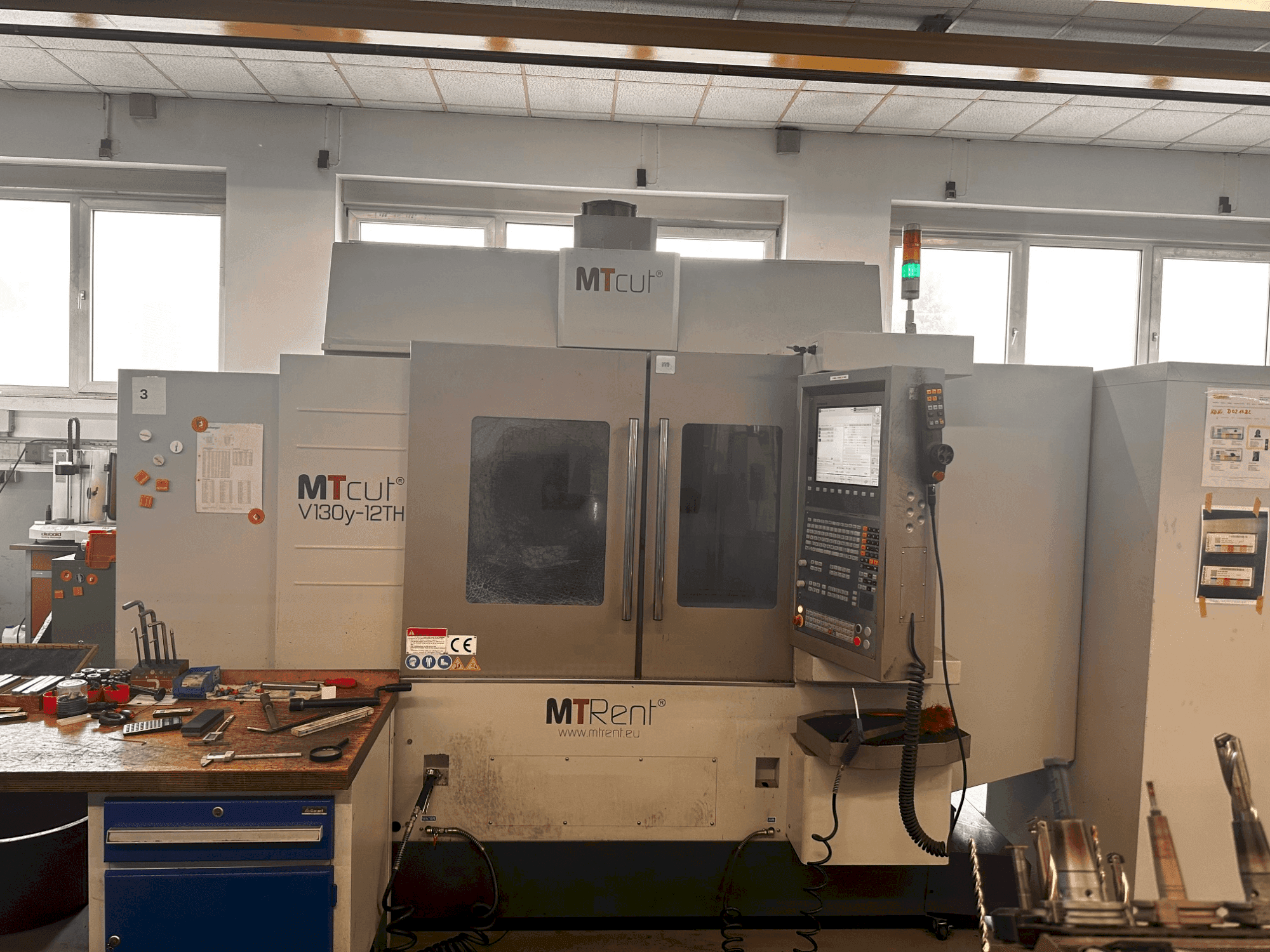 MACHINE_IMG_ALT_FRONT_VIEW