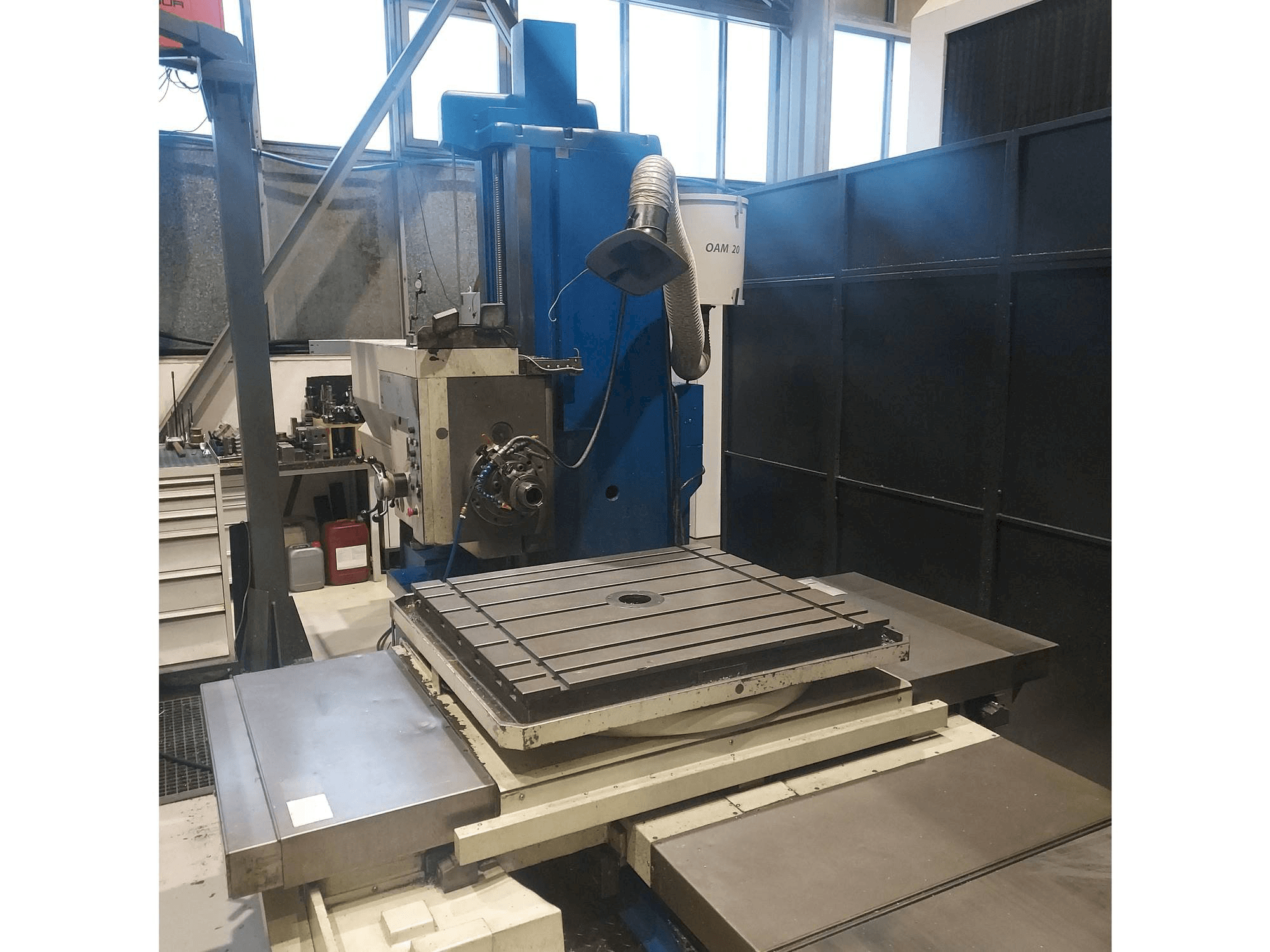 MACHINE_IMG_ALT_FRONT_VIEW
