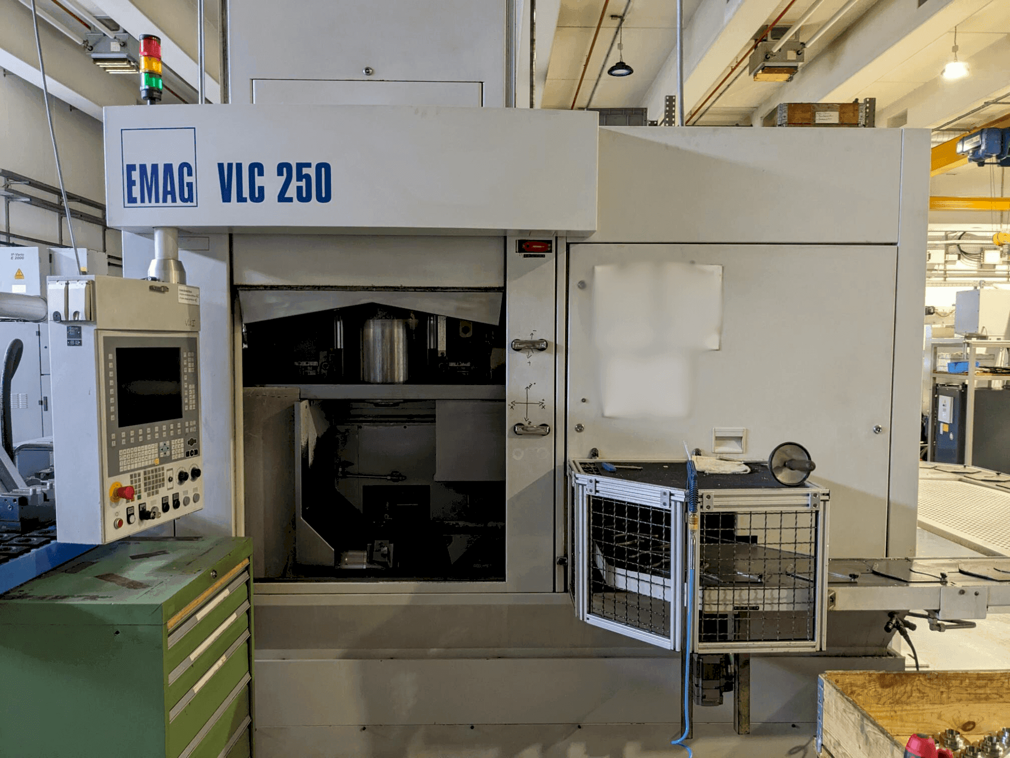 MACHINE_IMG_ALT_FRONT_VIEW