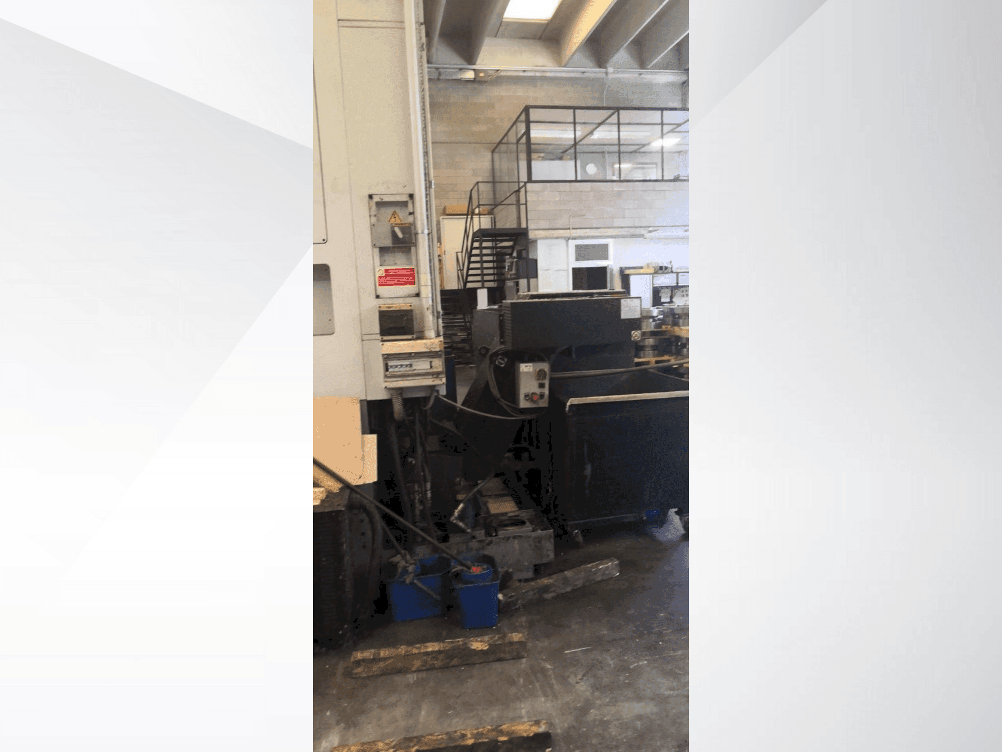 MACHINE_IMG_ALT_FRONT_VIEW