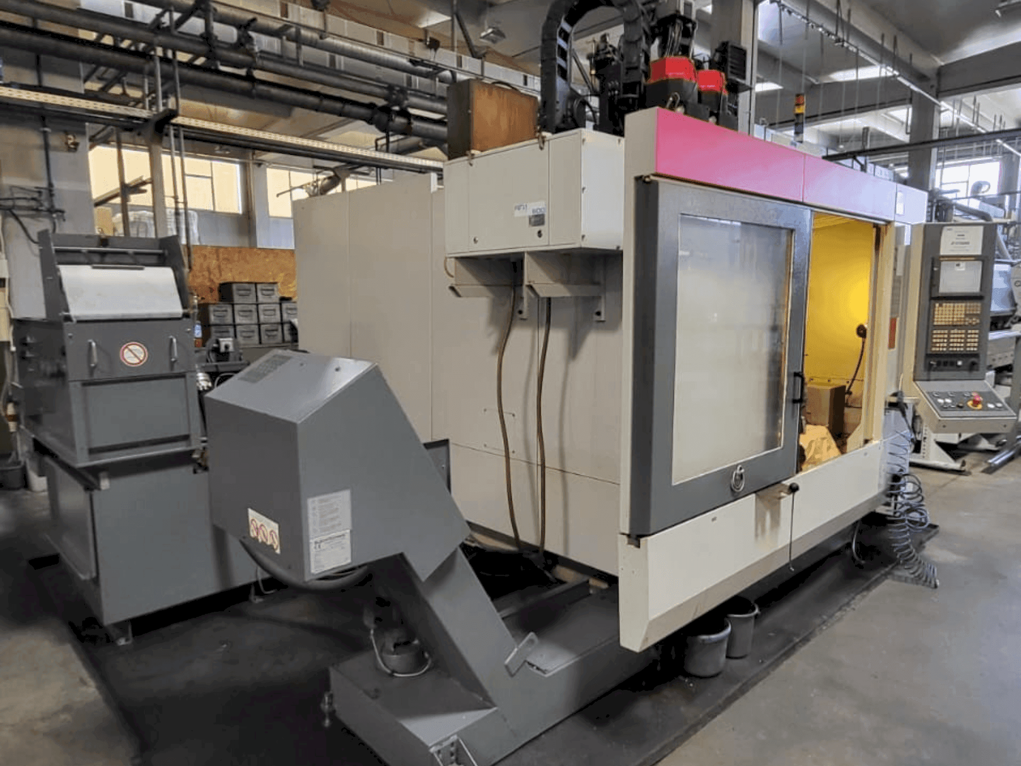 MACHINE_IMG_ALT_FRONT_VIEW