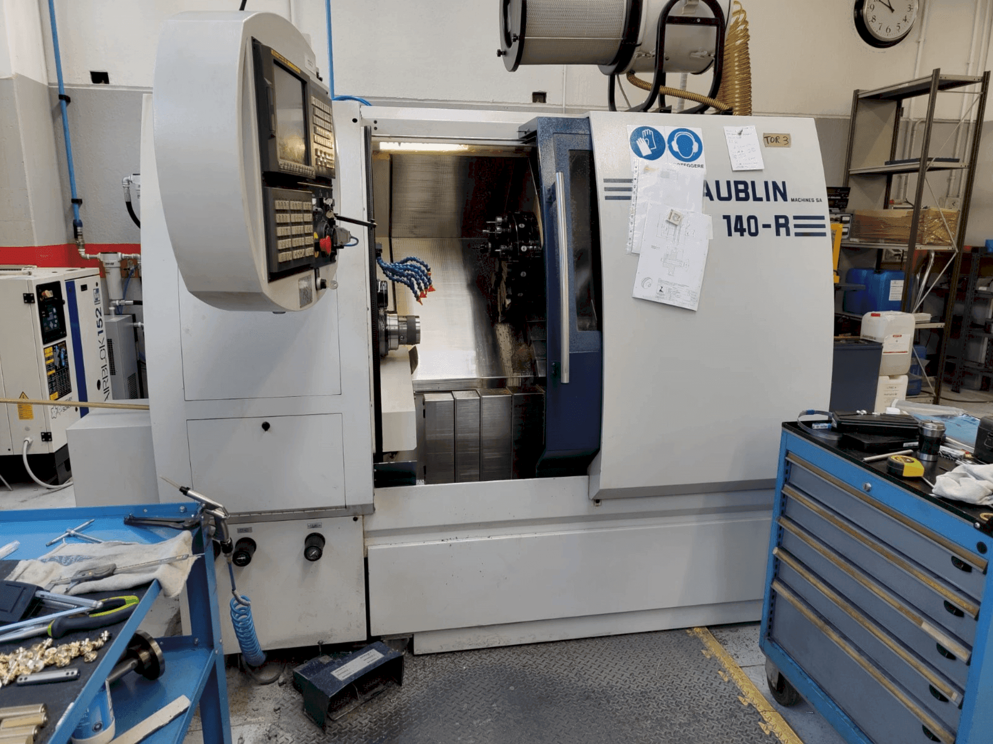 MACHINE_IMG_ALT_FRONT_VIEW