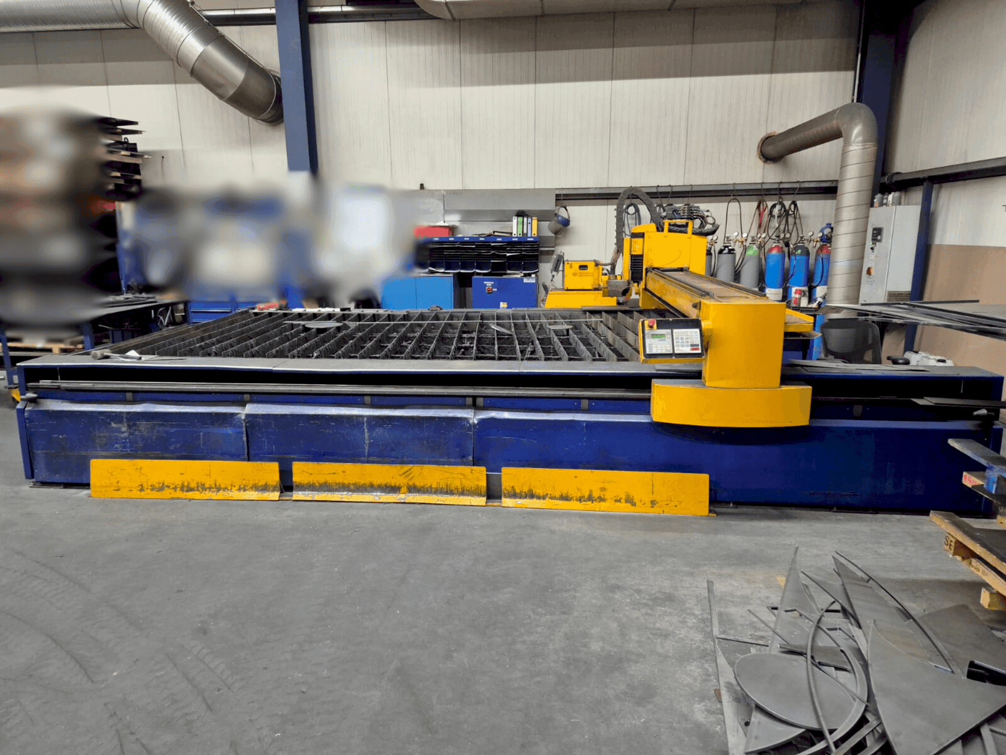 MACHINE_IMG_ALT_FRONT_VIEW