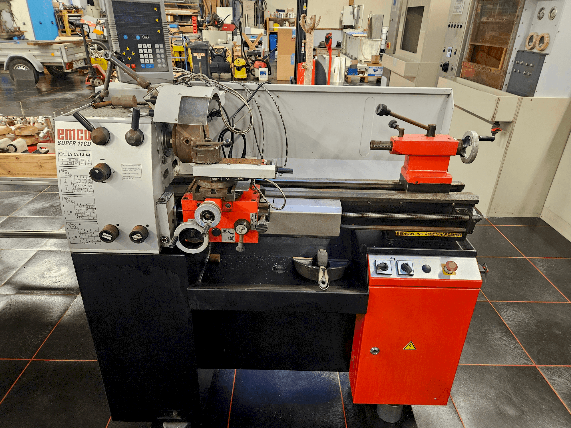 MACHINE_IMG_ALT_FRONT_VIEW