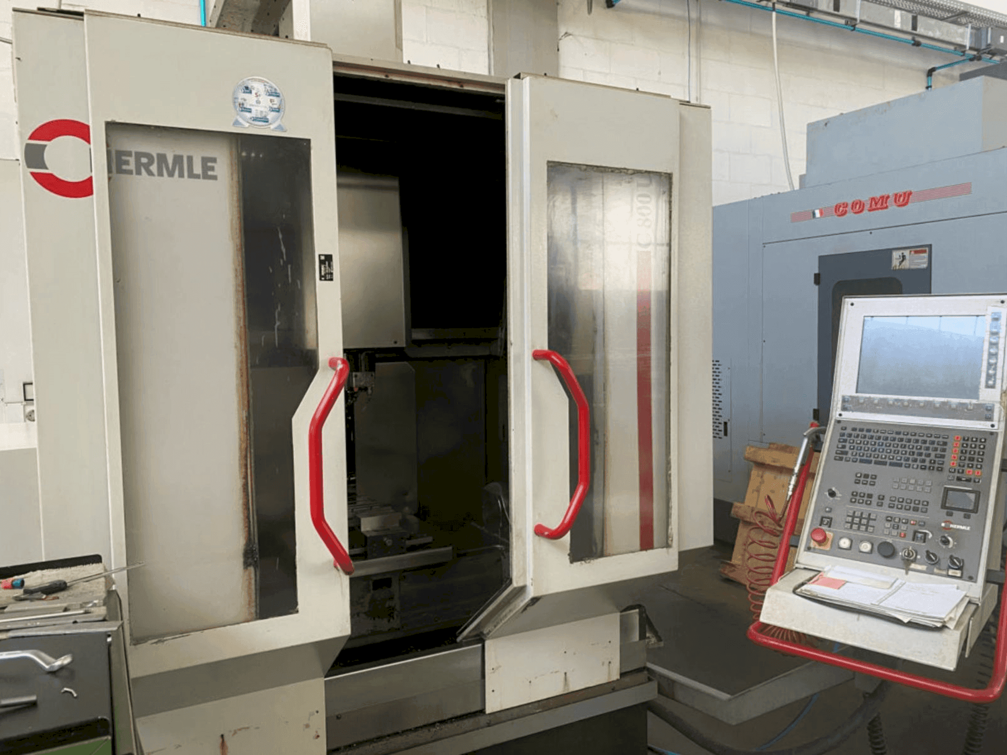 MACHINE_IMG_ALT_FRONT_VIEW