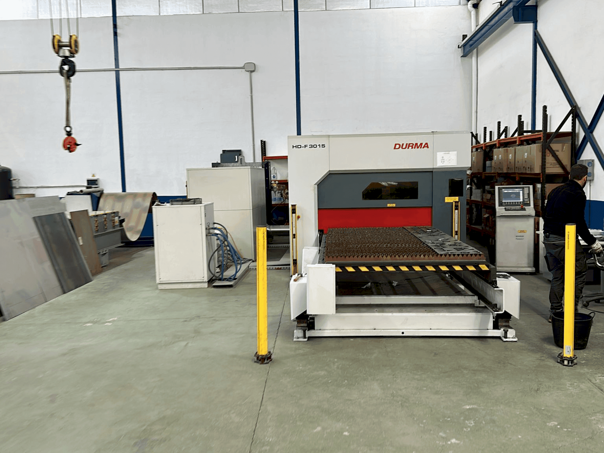 MACHINE_IMG_ALT_FRONT_VIEW